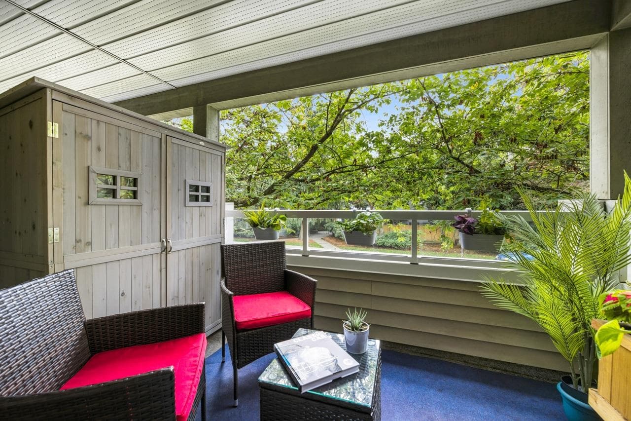 2 - 828 W 16th Street, North Vancouver, V7P 1R3 — photo 5
