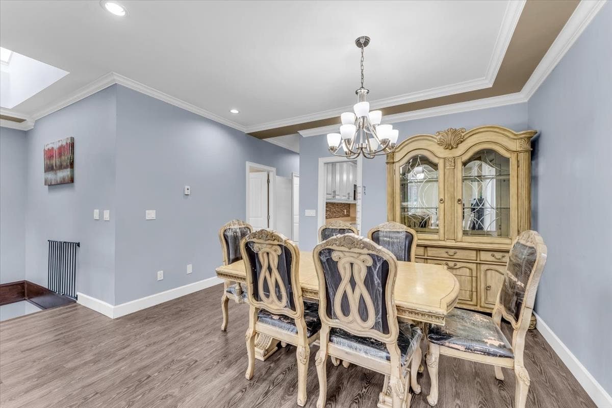 6080 Mckee Street, Burnaby, V5J 2V5 — photo 5