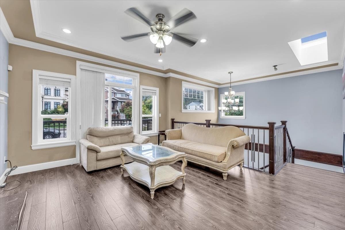 6080 Mckee Street, Burnaby, V5J 2V5 — photo 4