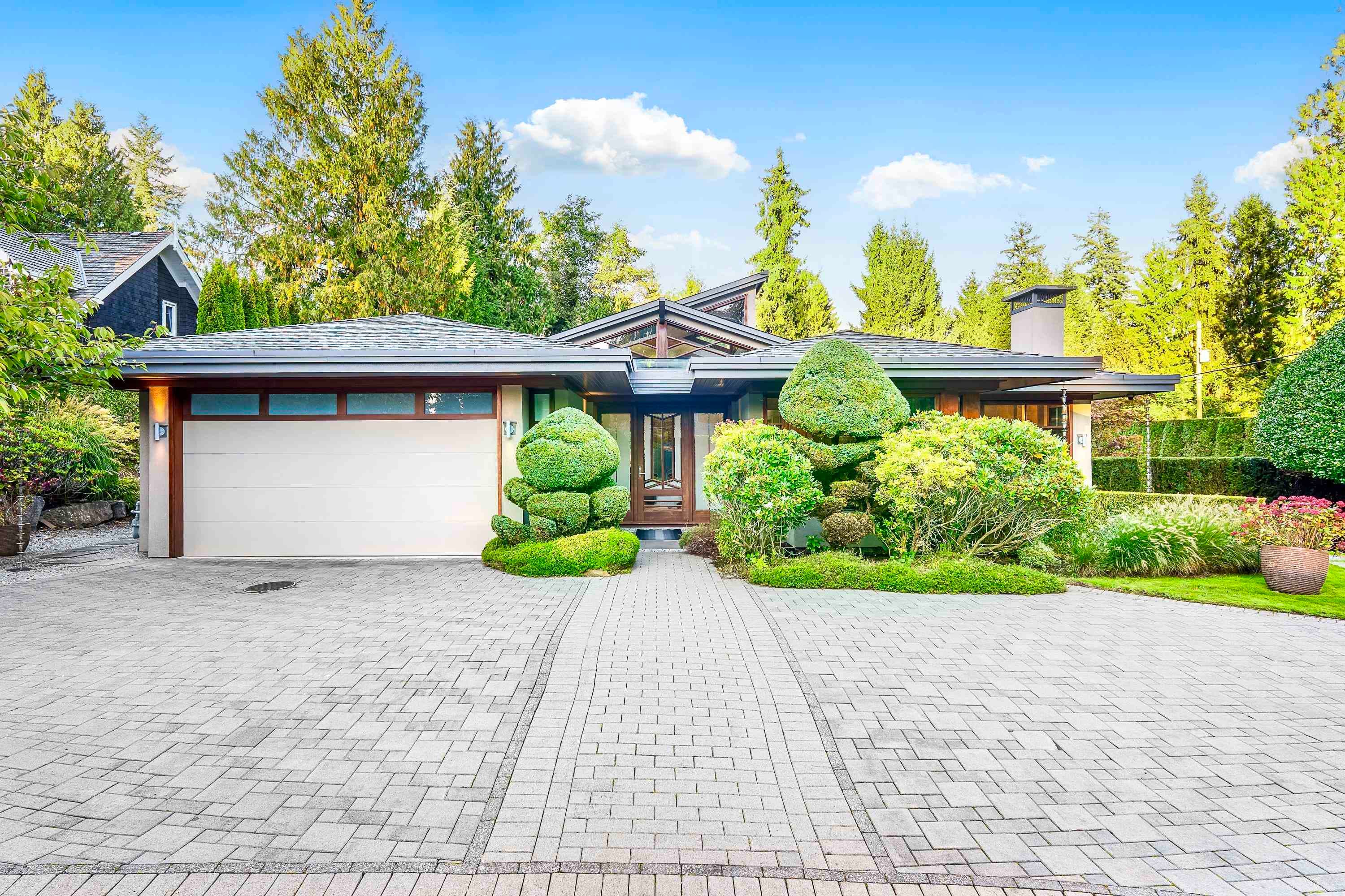 389 Moyne Drive, West Vancouver, V7S 1J7 — photo 4