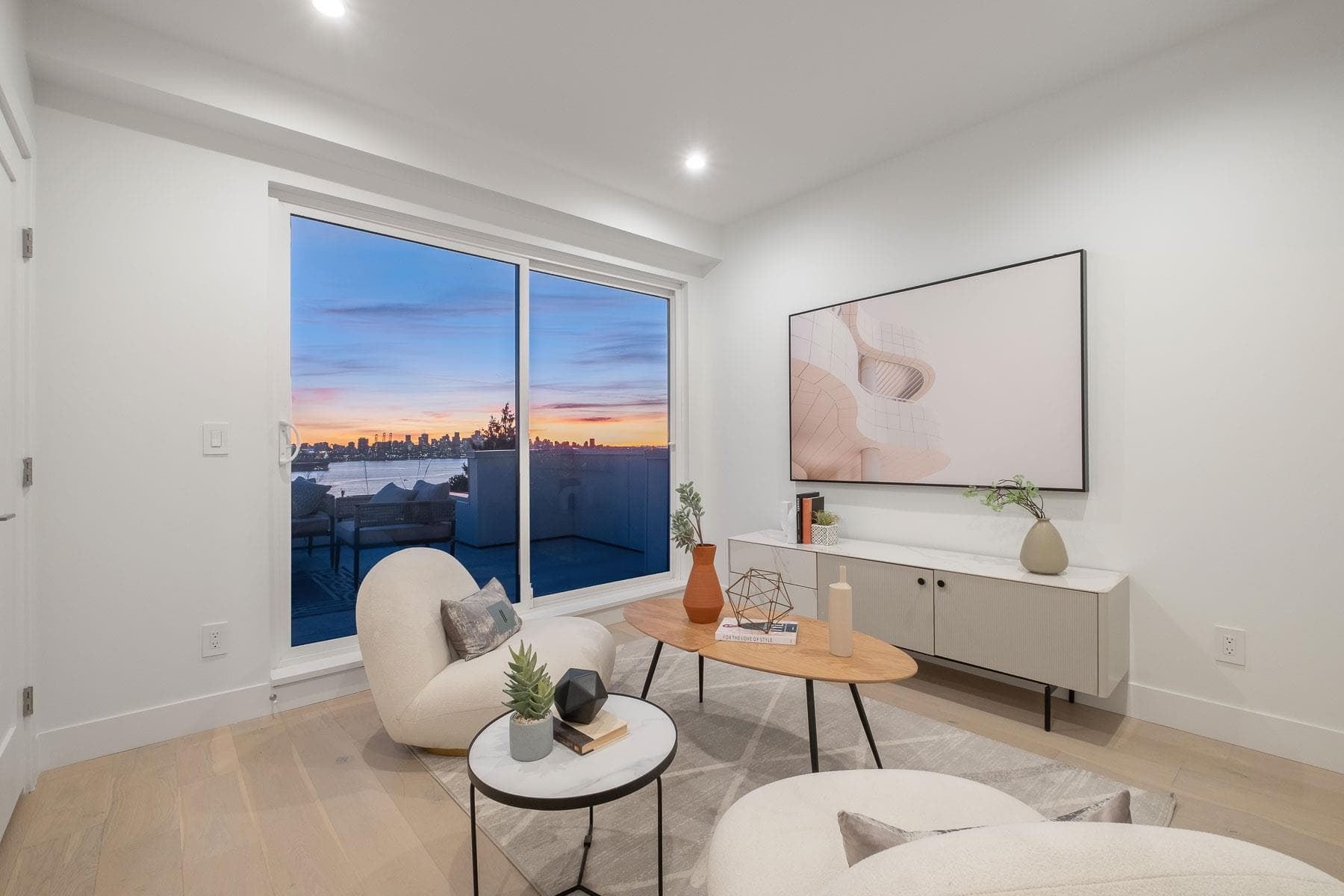 2 - 432 E 1st Street, North Vancouver