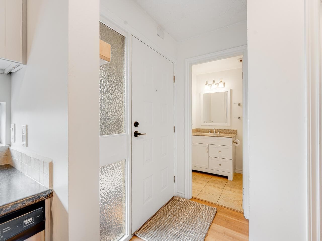 216 - 140 E 4th Street, North Vancouver, V7L 4R1 — photo 2