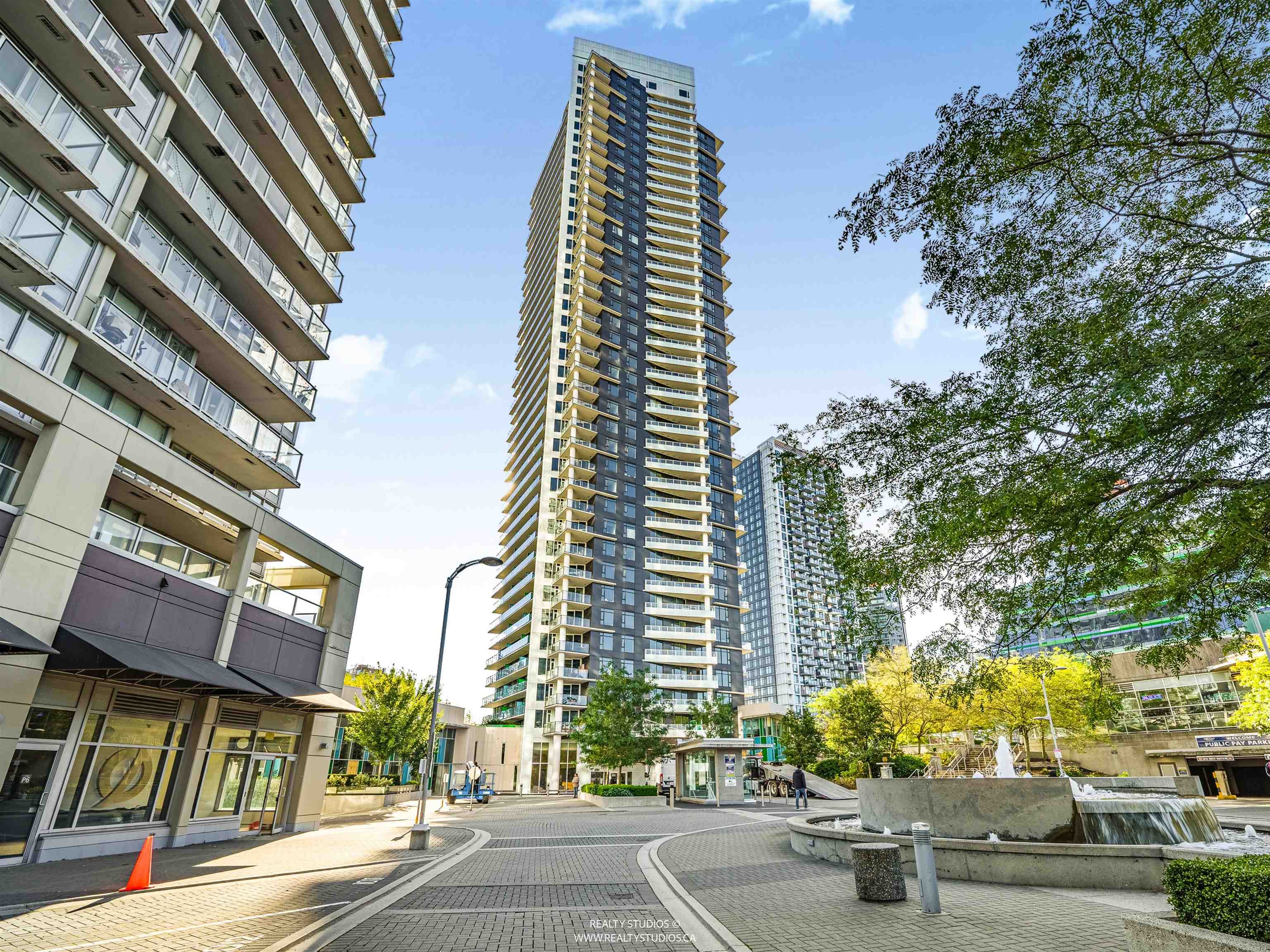 2201 - 9887 Whalley Boulevard, Surrey, V3T 0P4 — photo 3