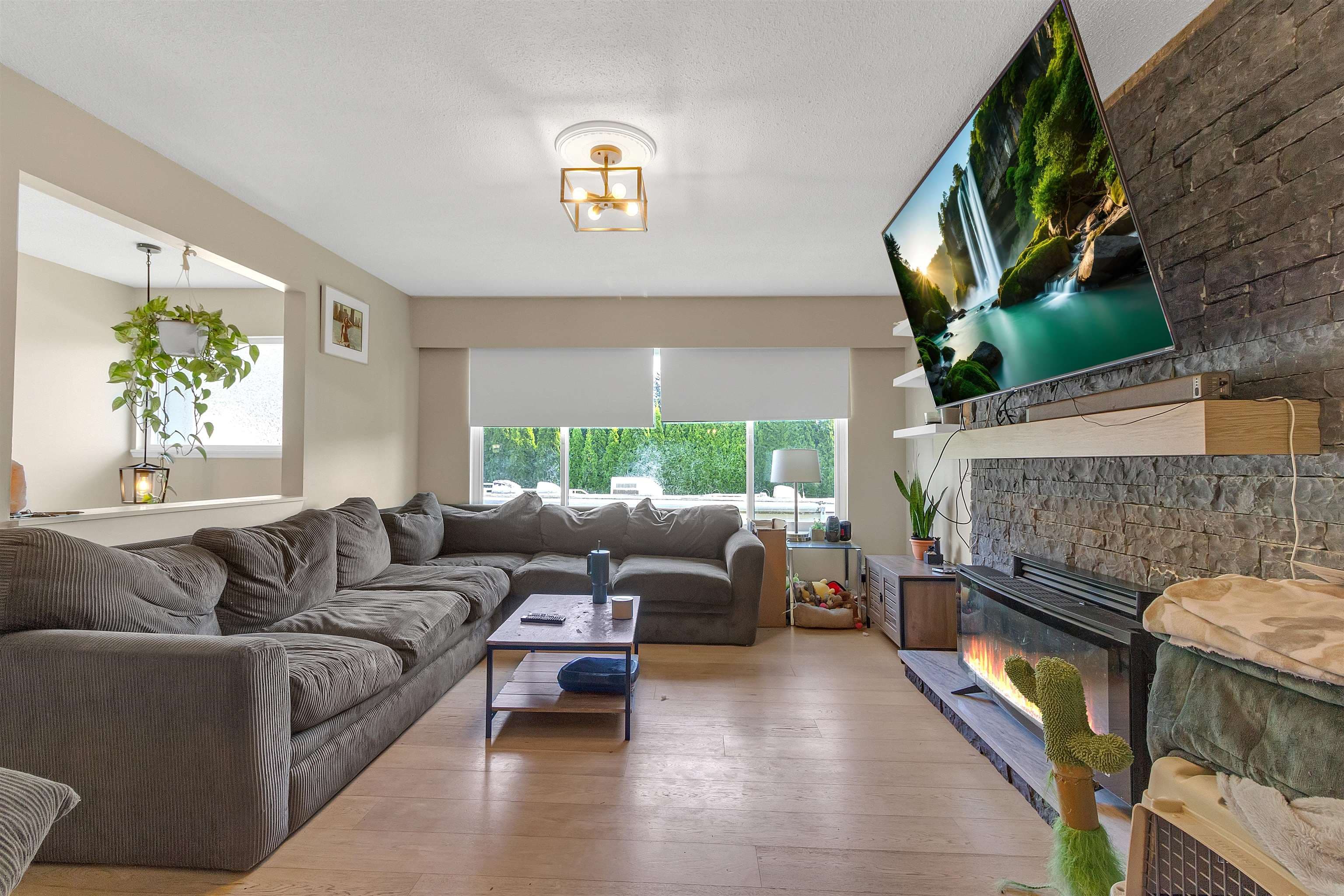 12209 221 Street, Maple Ridge, V2X 5T4 — photo 3