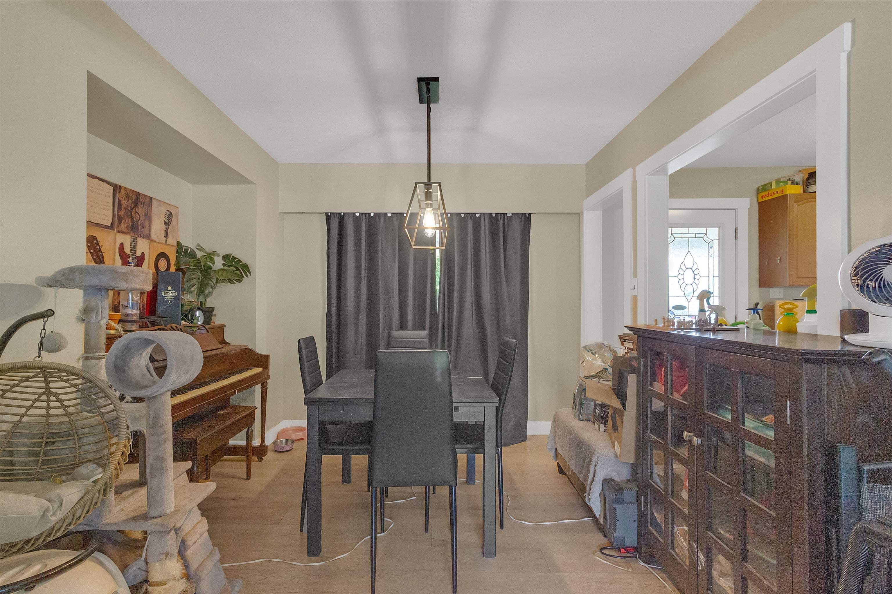 12209 221 Street, Maple Ridge, V2X 5T4 — photo 5