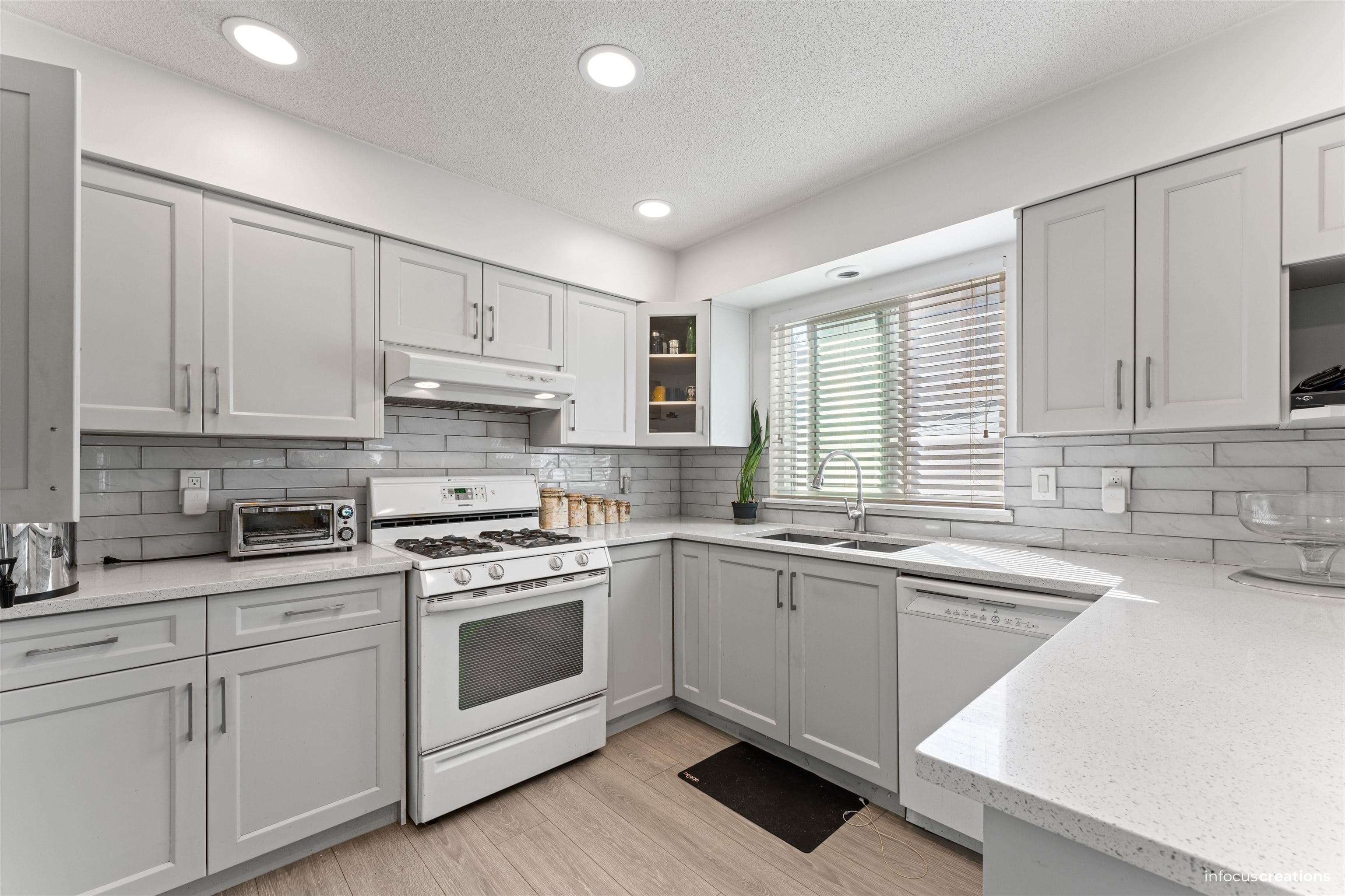 13248 82 Avenue, Surrey