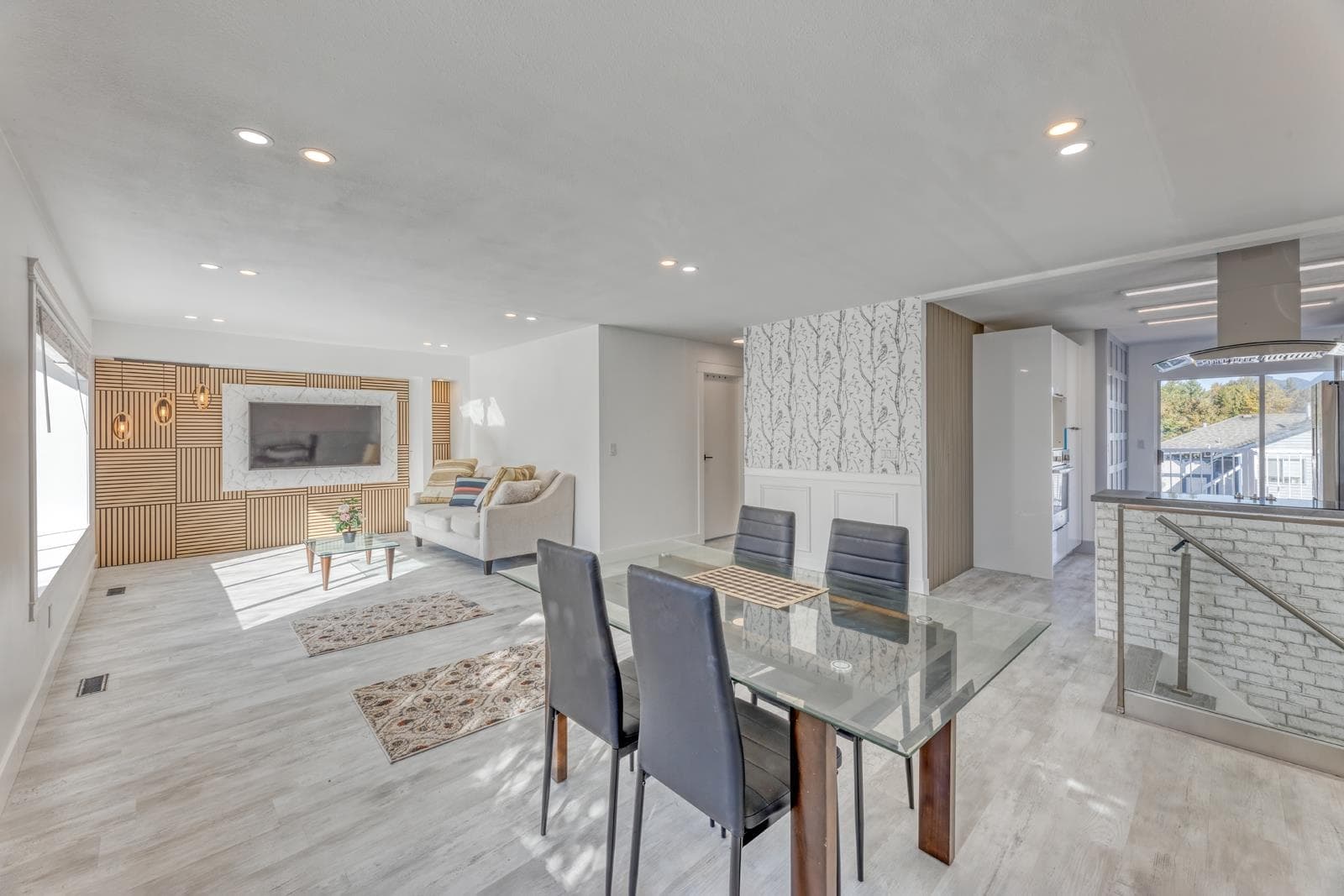 22419 125 Avenue, Maple Ridge, V2X 9N8 — photo 2