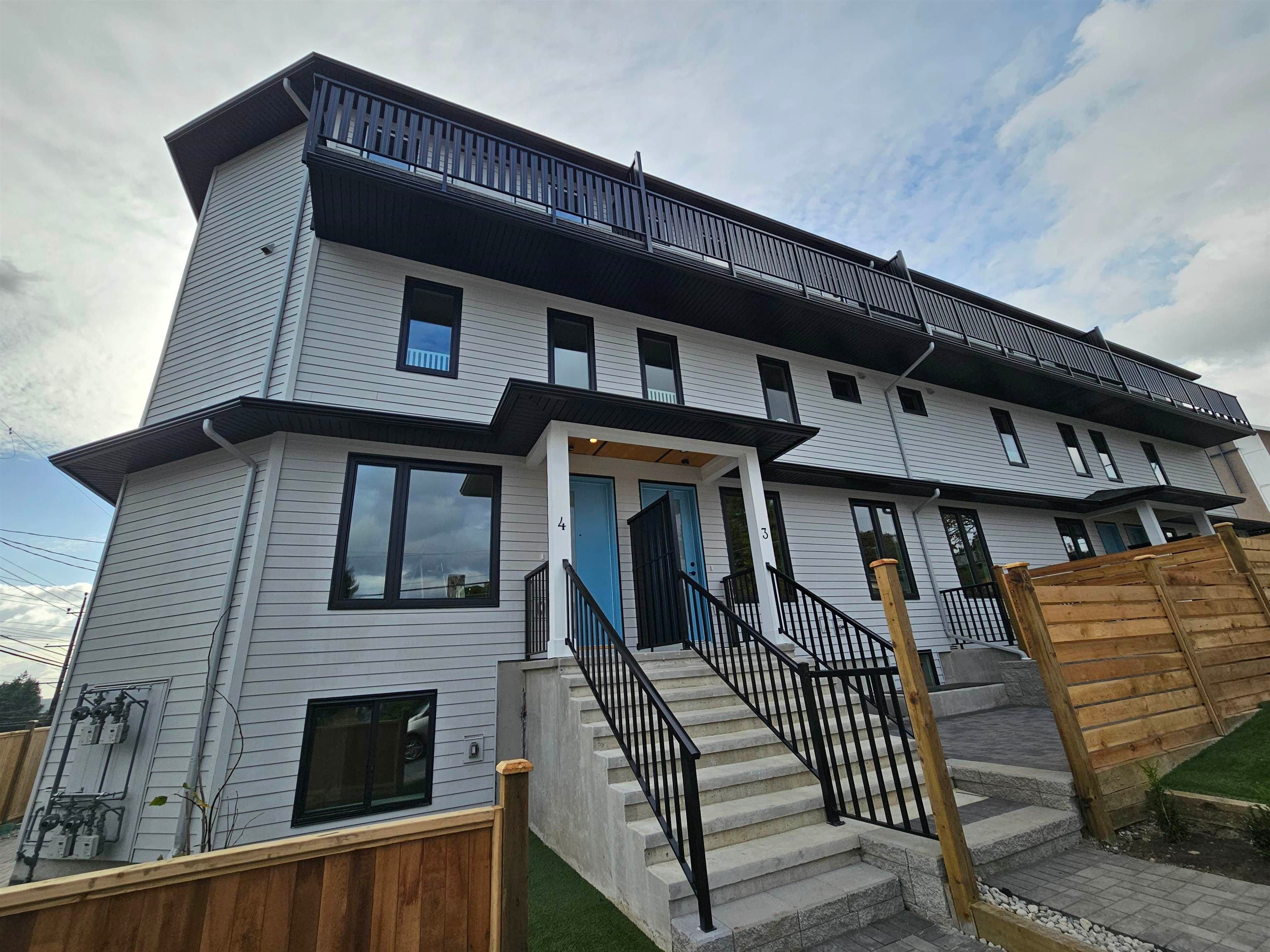 4 - 7893 2nd Street, Burnaby, V3N 2S4 — photo 2