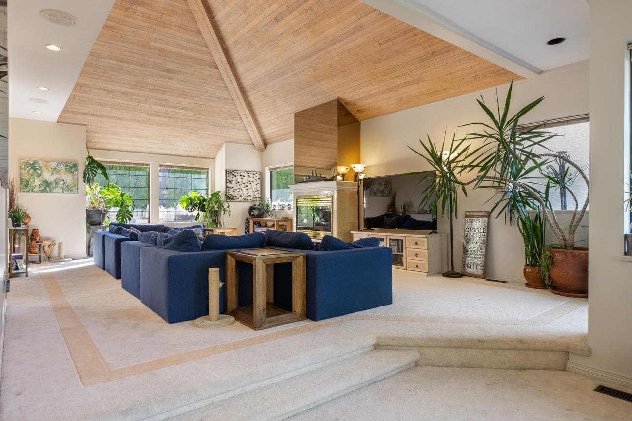 1311 133a Street, Surrey, V4A 4C4 — photo 3