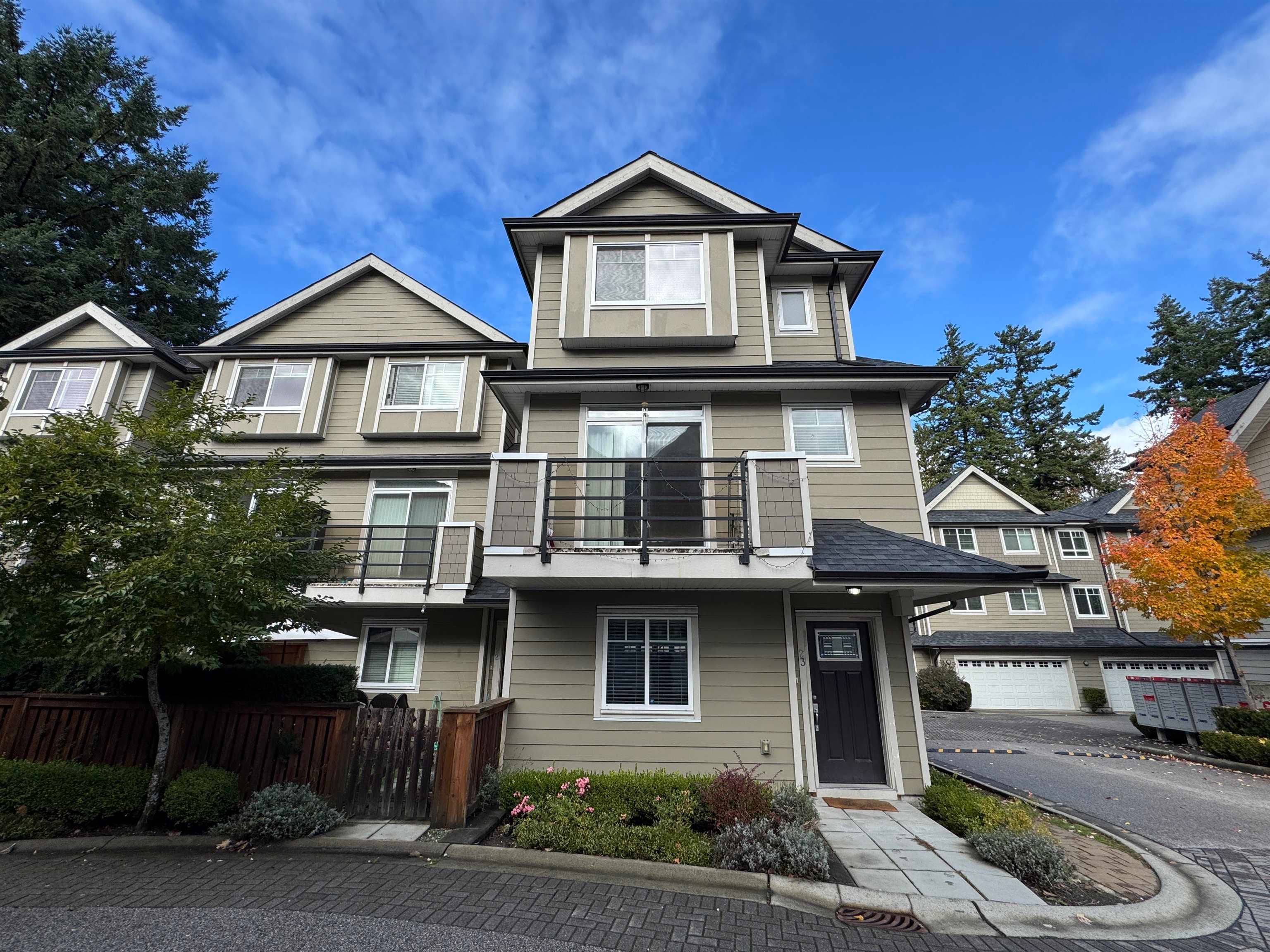 23 - 14285 64 Avenue, Surrey, V3W 1Z2 — photo 1