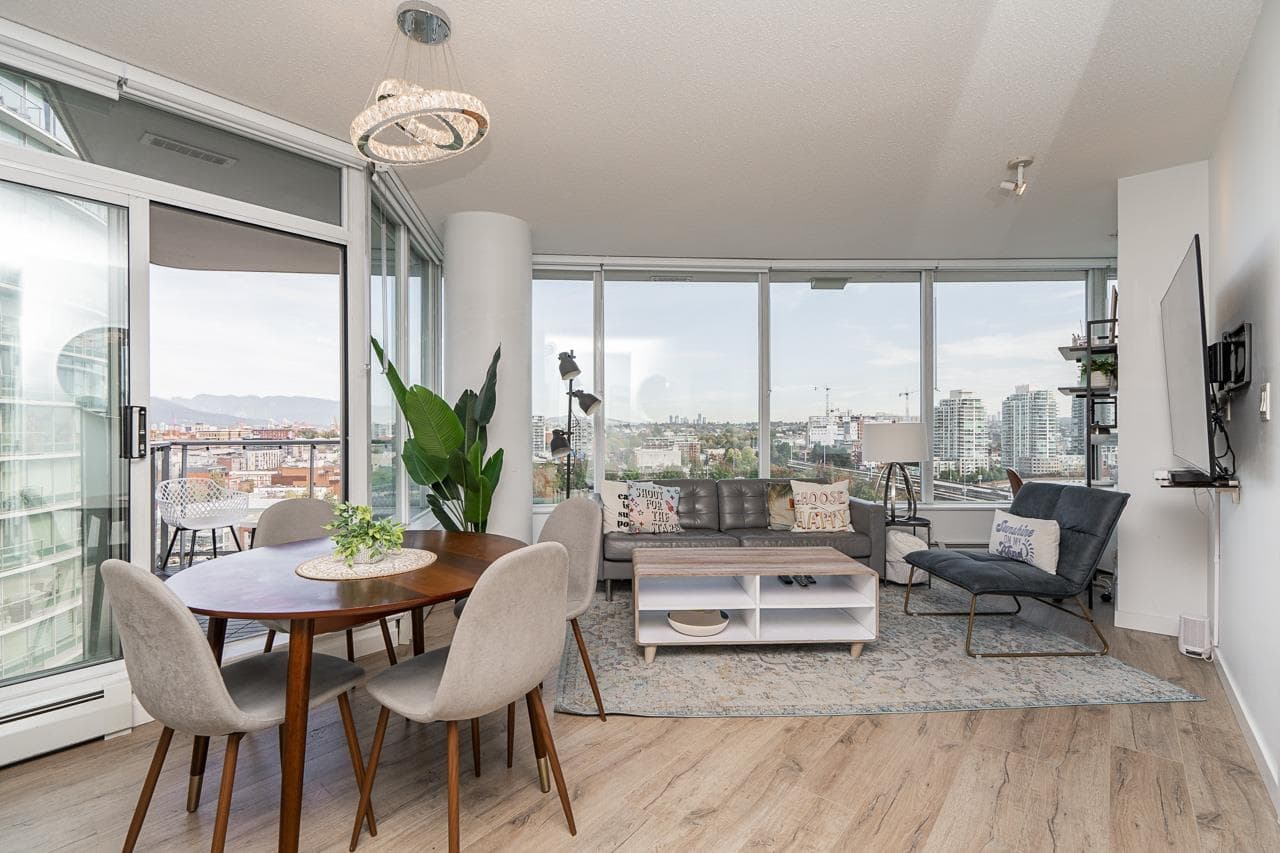 1709 - 688 Abbott Street, Vancouver, V6B 0B9 — photo 5