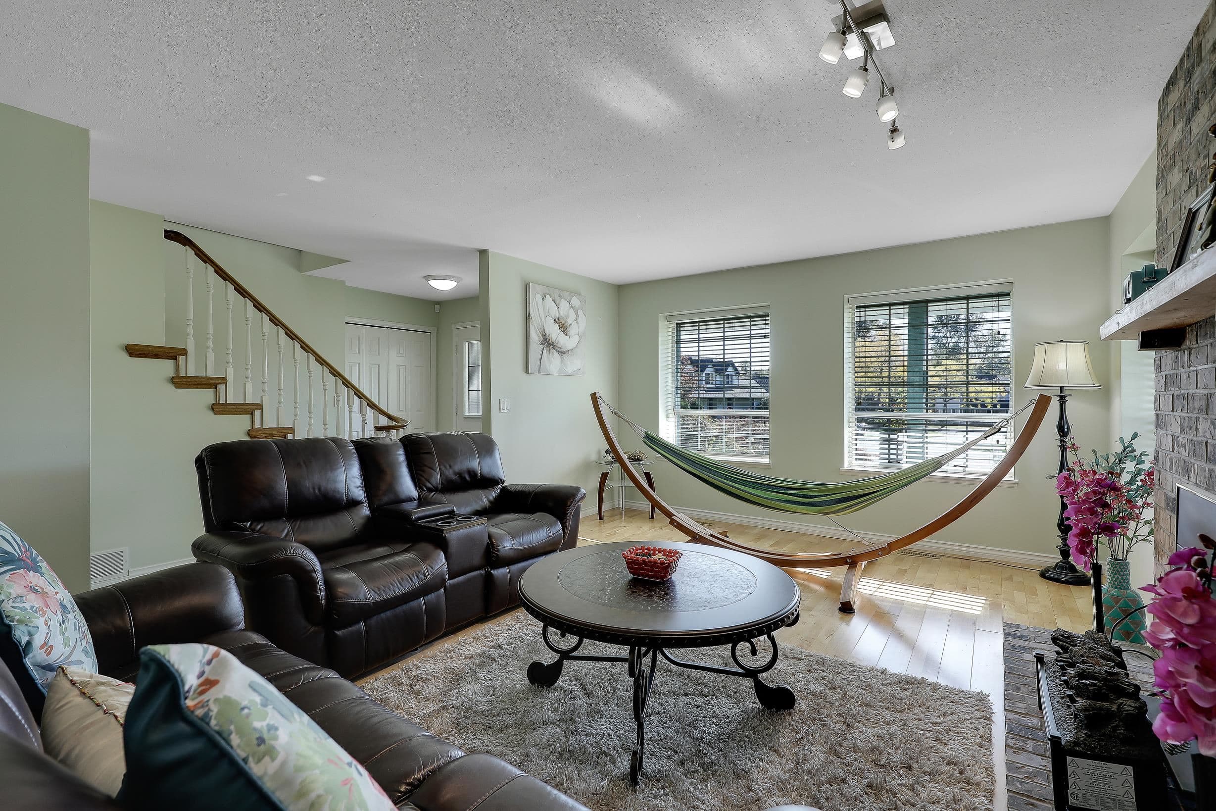8182 140b Street, Surrey, V3W 8X3 — photo 2