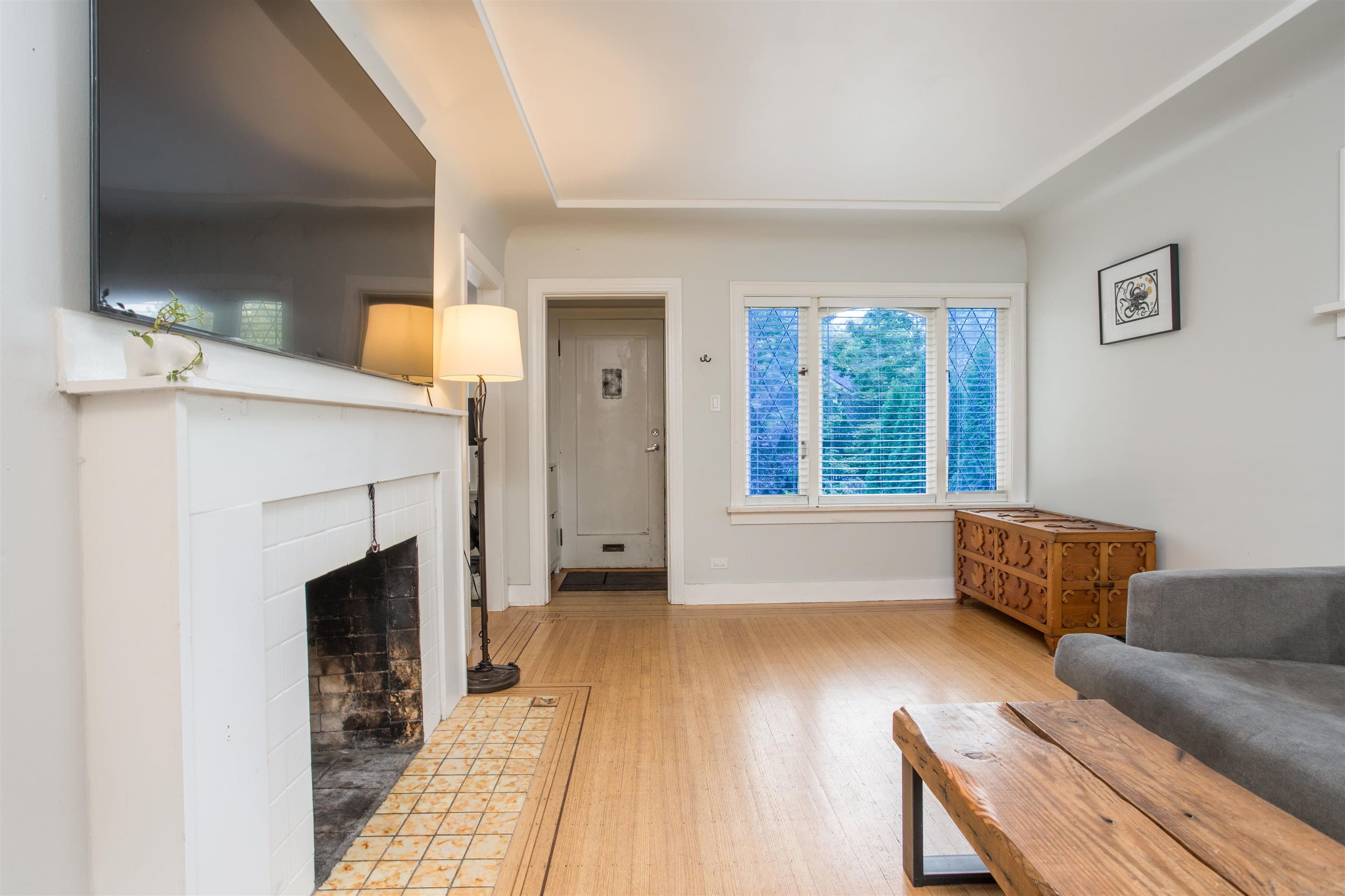 3566 W 11th Avenue, Vancouver, V6R 2K2 — photo 2