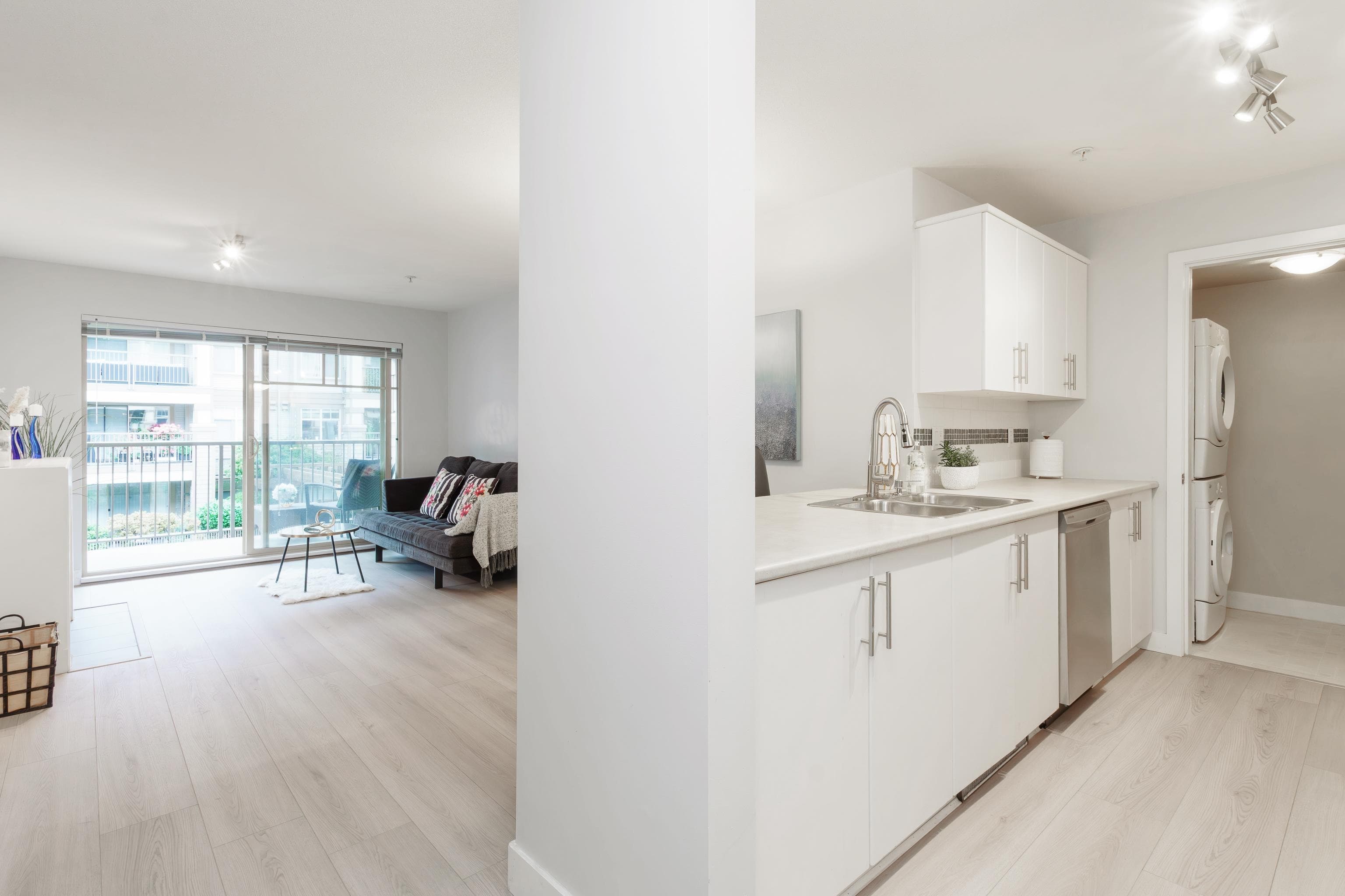 208 - 12248 224 Street, Maple Ridge, V2X 8W6 — photo 2