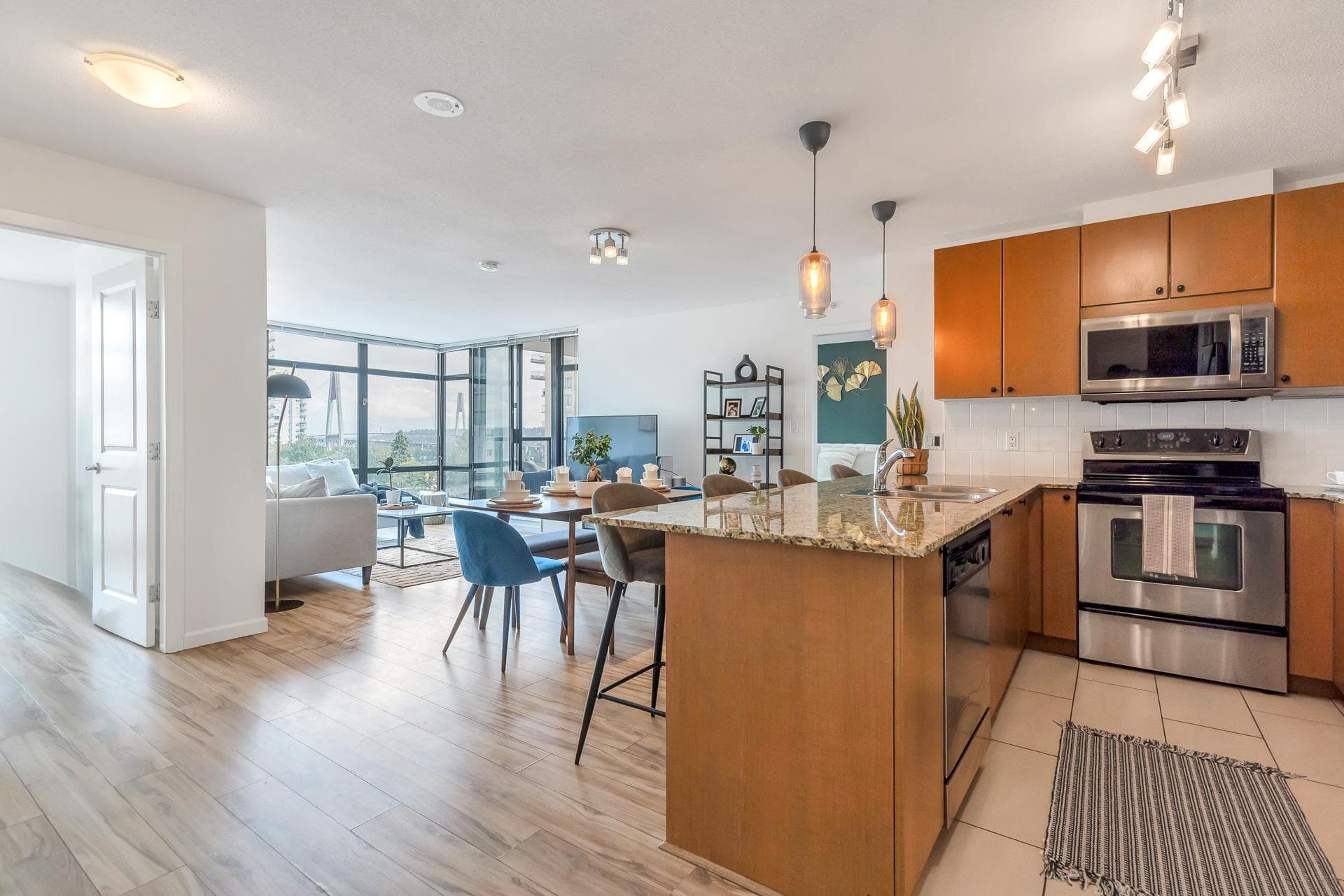 606 - 610 Victoria Street, New Westminster, V3M 0A5 — photo 4