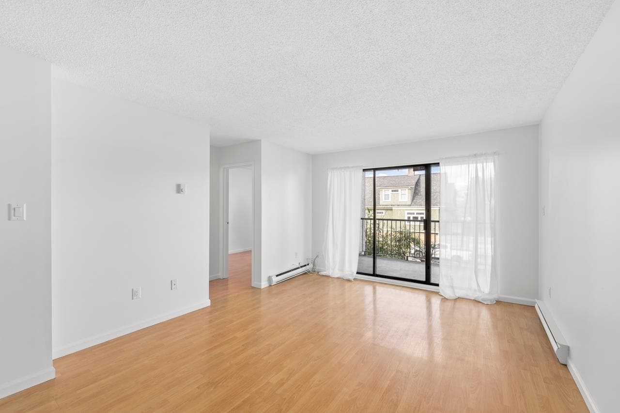 215 - 808 8th Avenue, Vancouver, V5T 1T5 — photo 5