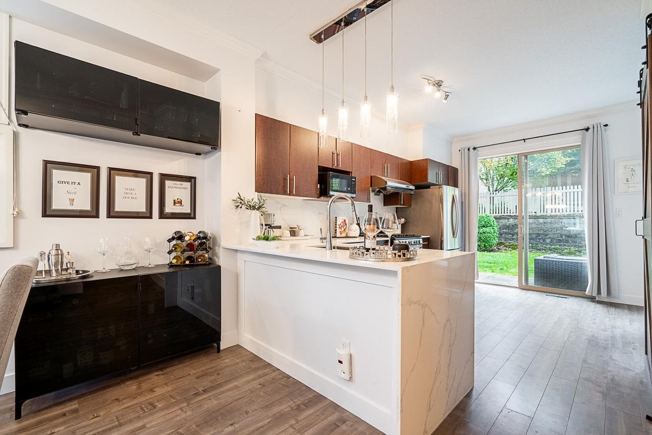 31 - 15152 62a Avenue, Surrey, V3S 1V1 — photo 2