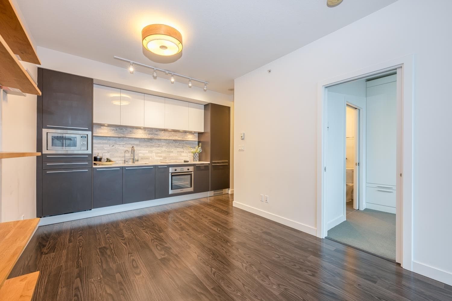 2406 - 8031 Nunavut Lane, Vancouver, V5X 0C9 — photo 4