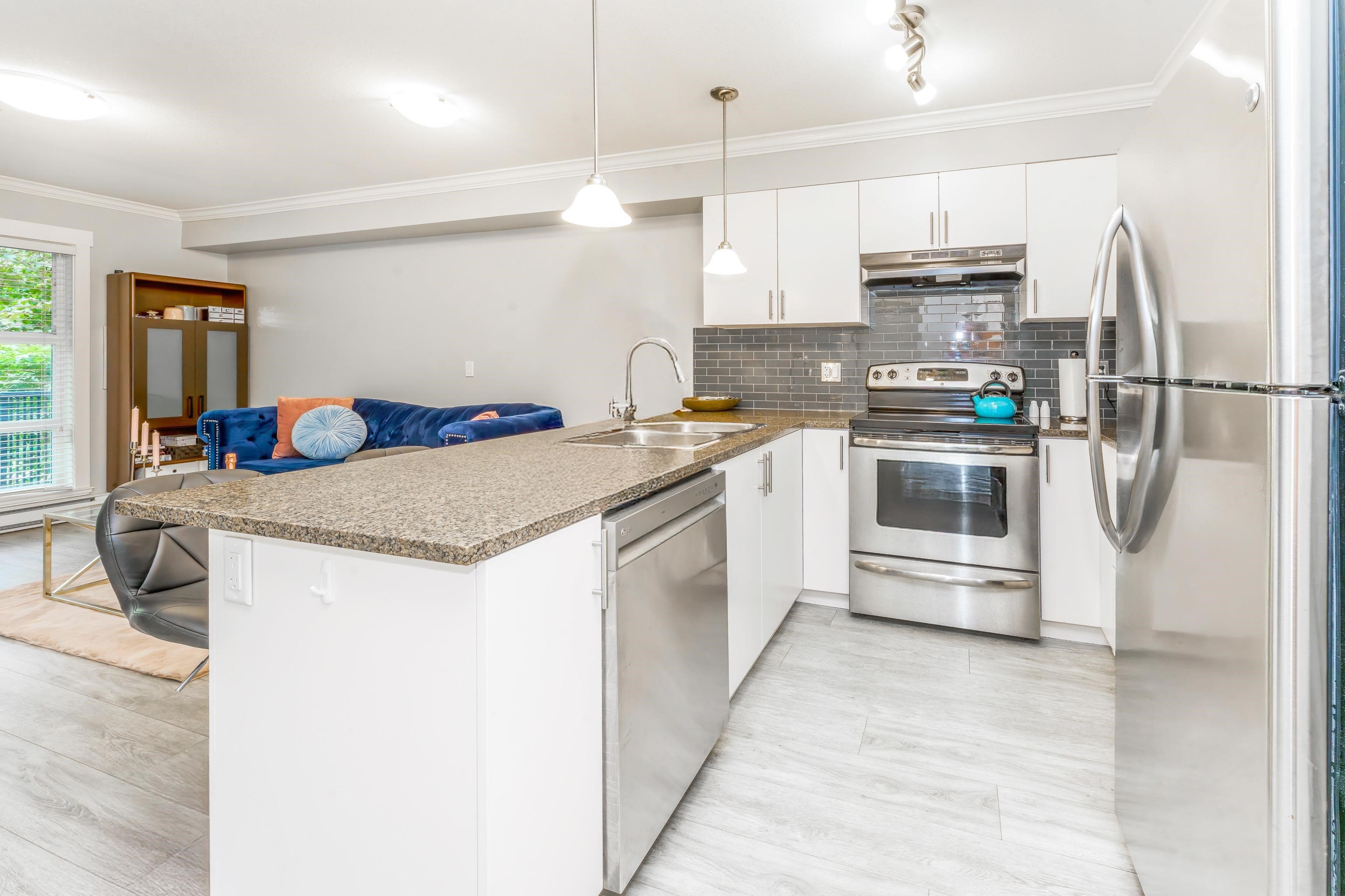 217 - 17769 57 Avenue, Surrey, V3S 1H1 — photo 4