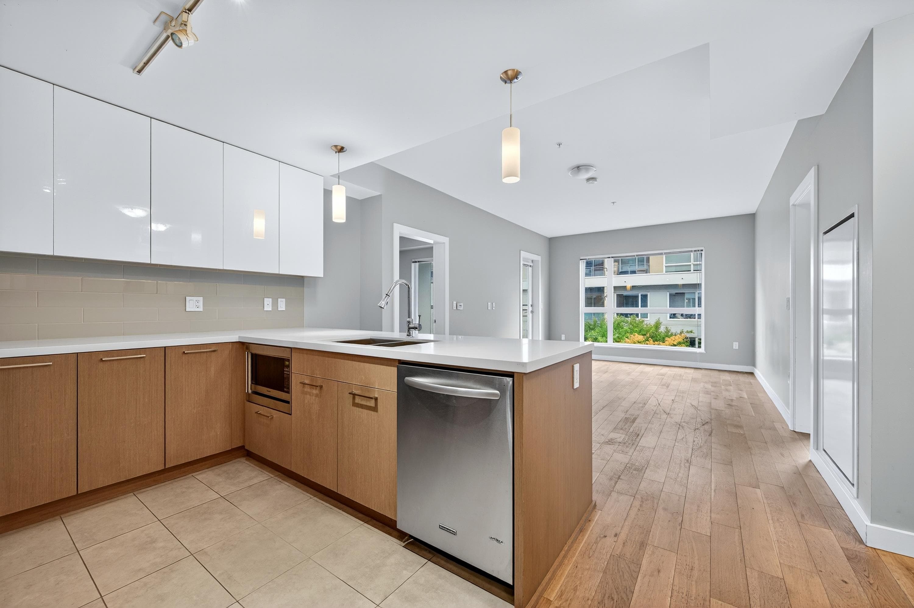 310 - 5399 Cedarbridge Way, Richmond, V6X 0L6 — photo 3
