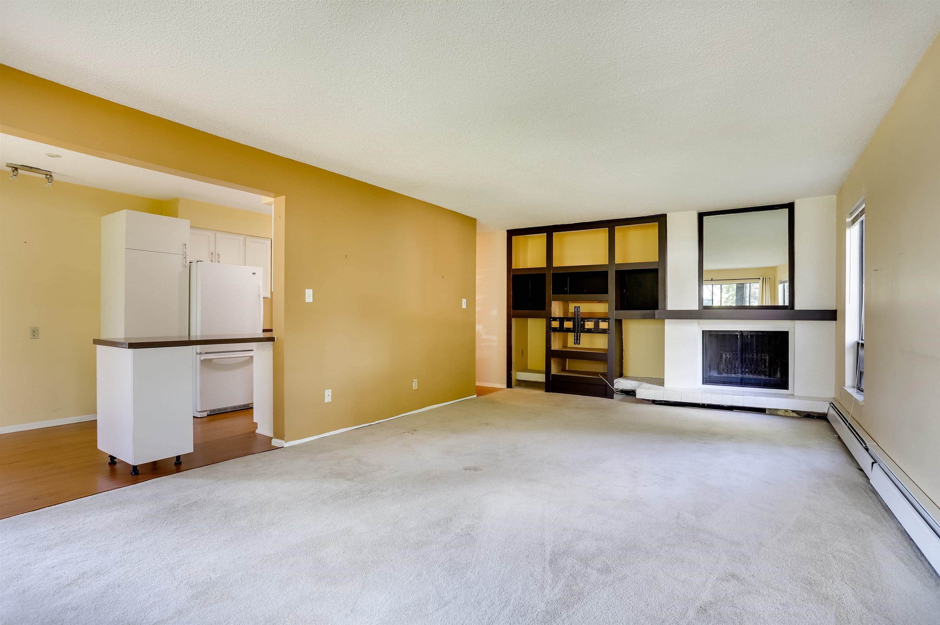 201 - 1389 Winter Street, White Rock, V4B 3Y2 — photo 5