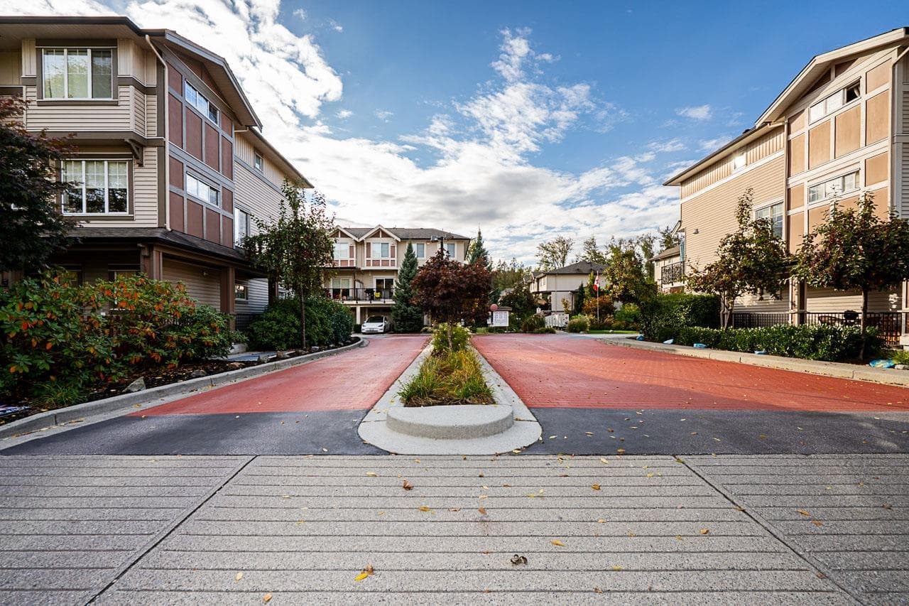 22 - 10151 240th Street, Maple Ridge, V2W 0G9 — photo 2