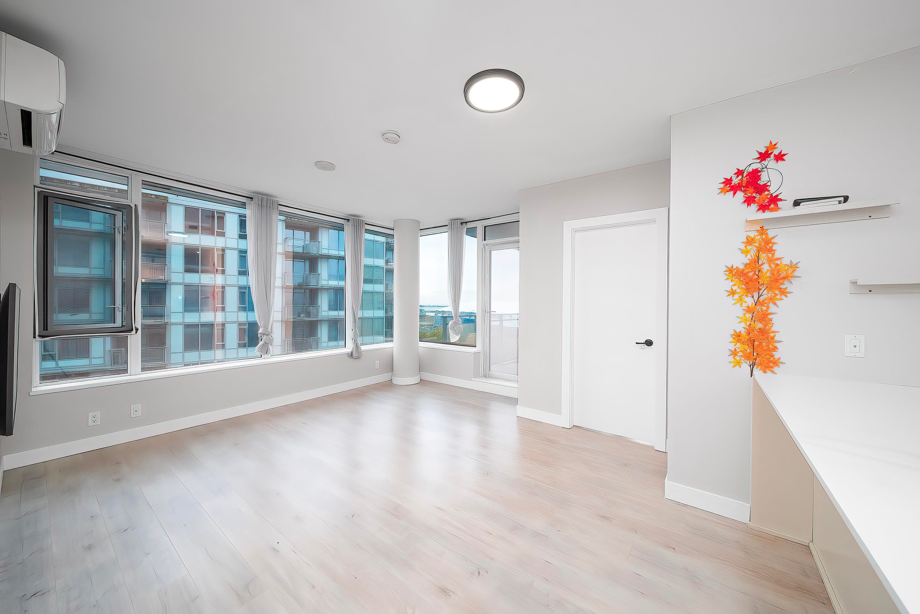 902 - 6971 Elmbridge Way, Richmond, V7C 0A5 — photo 2