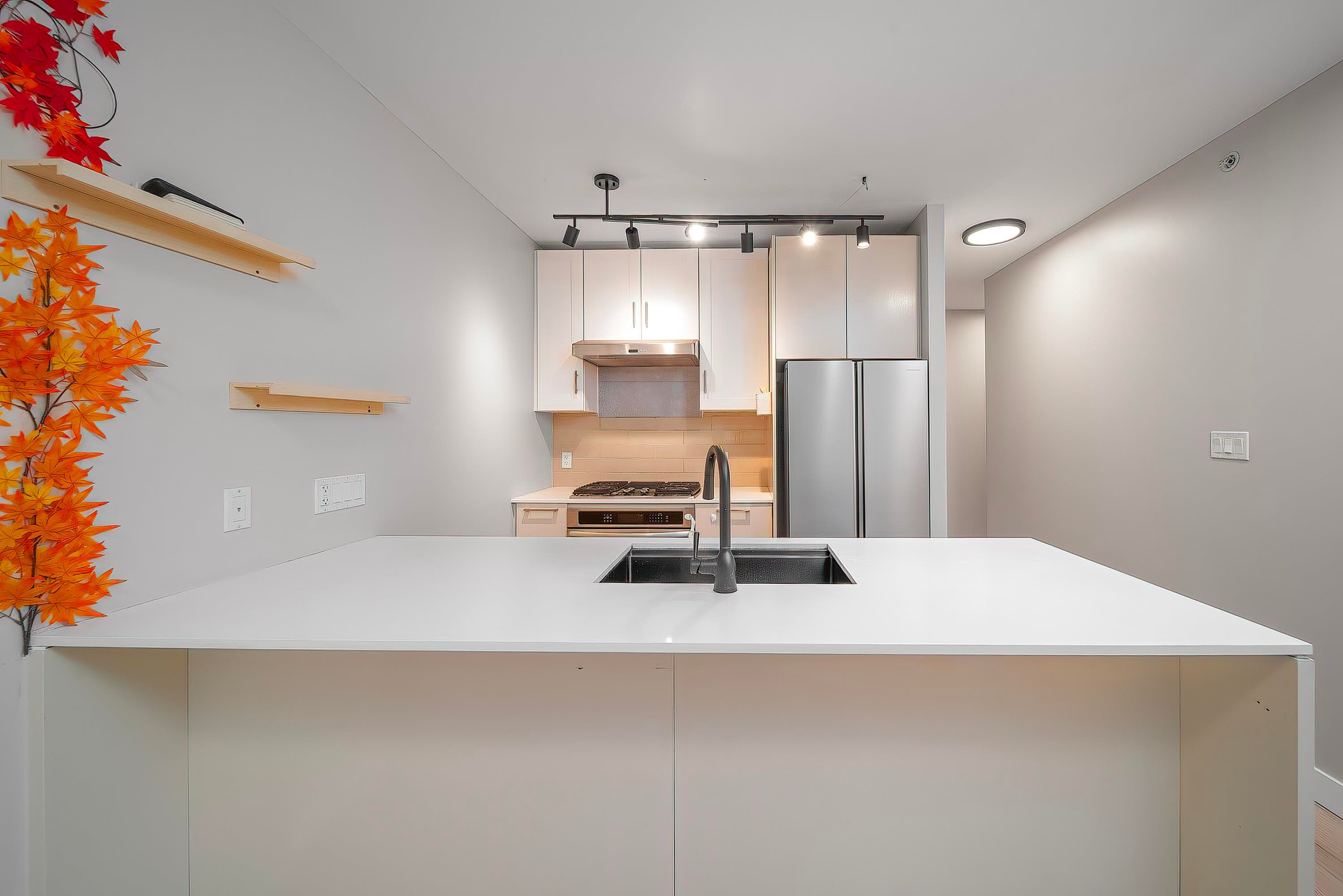 902 - 6971 Elmbridge Way, Richmond, V7C 0A5 — photo 5