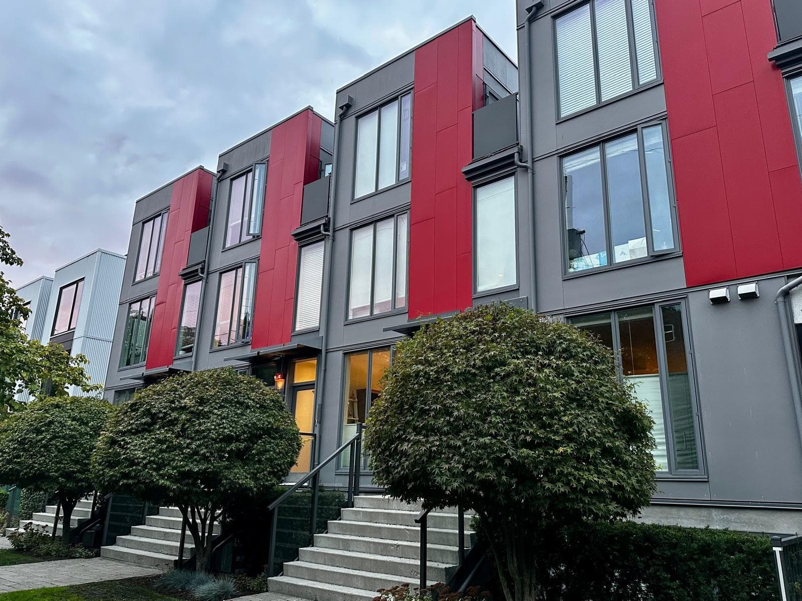 8 - 531 E 16th Avenue, Vancouver