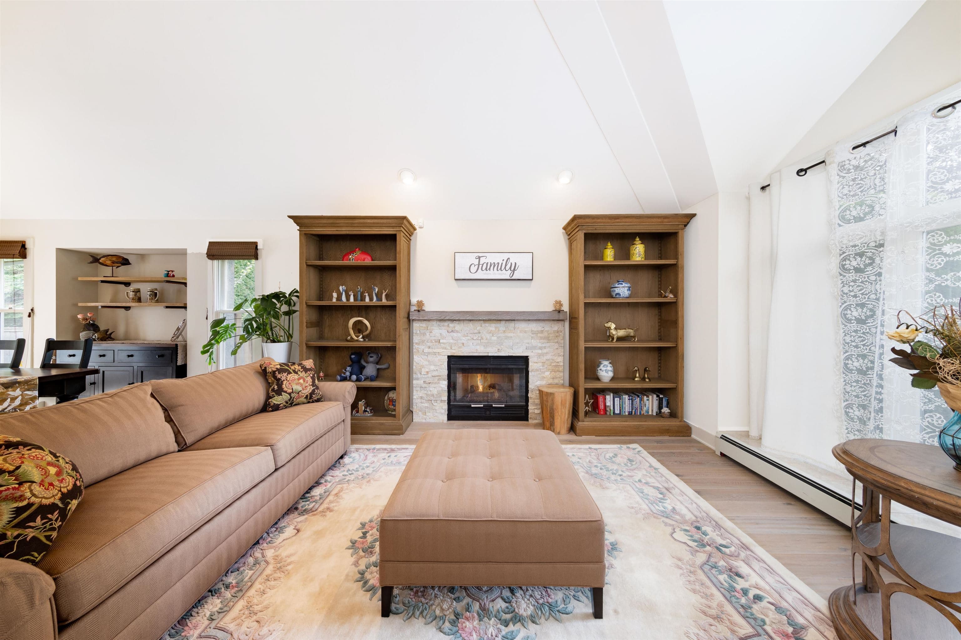 12576 18 Avenue, Surrey, V4A 1V7 — photo 5