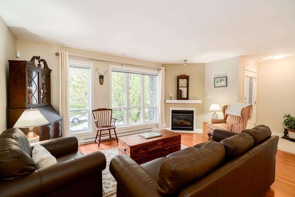 3 - 1233 Main Street, Squamish, V8B 0P7 — photo 5