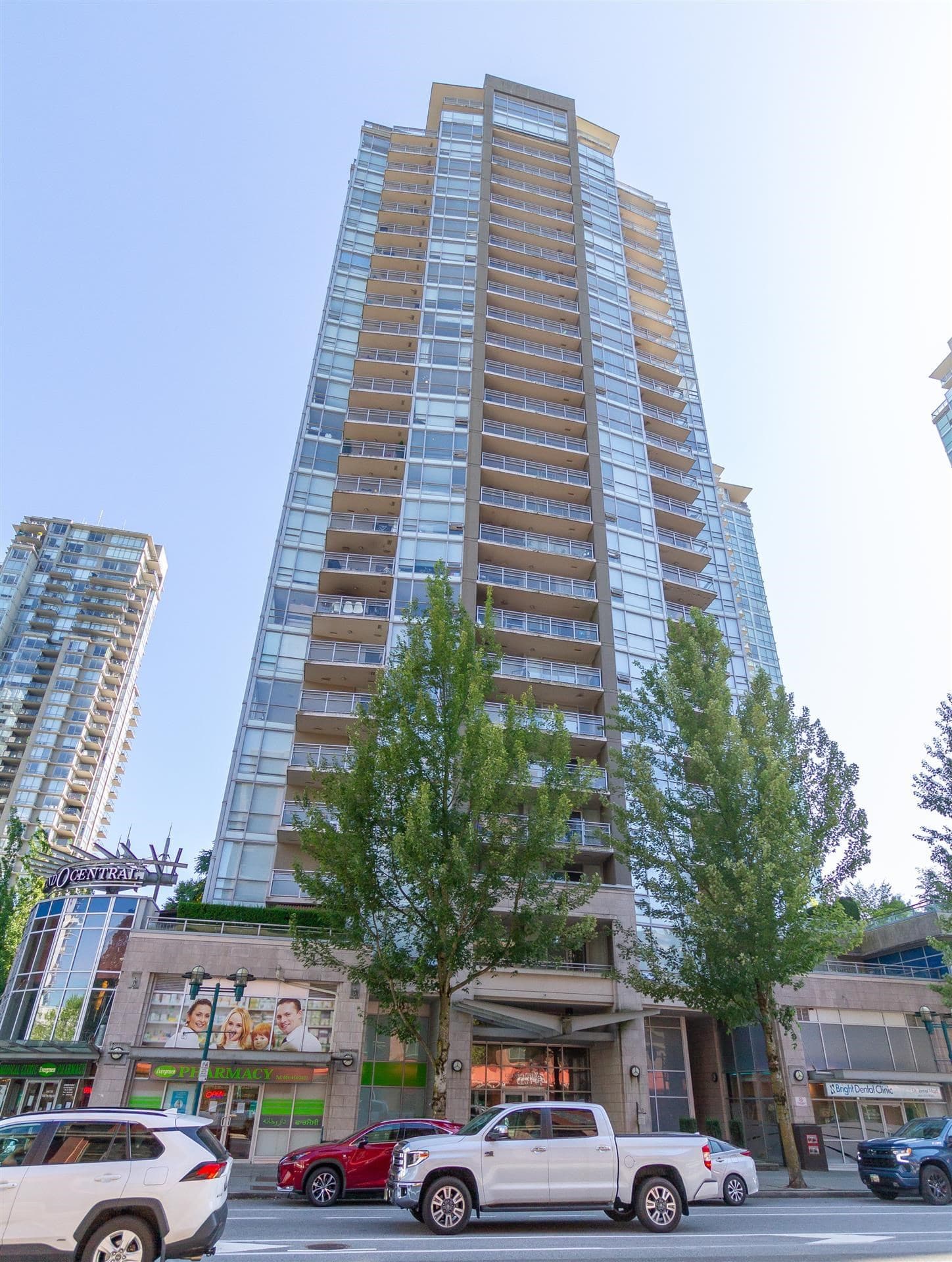 2204 - 2978 Glen Drive, Coquitlam, V3B 0C3 — photo 2