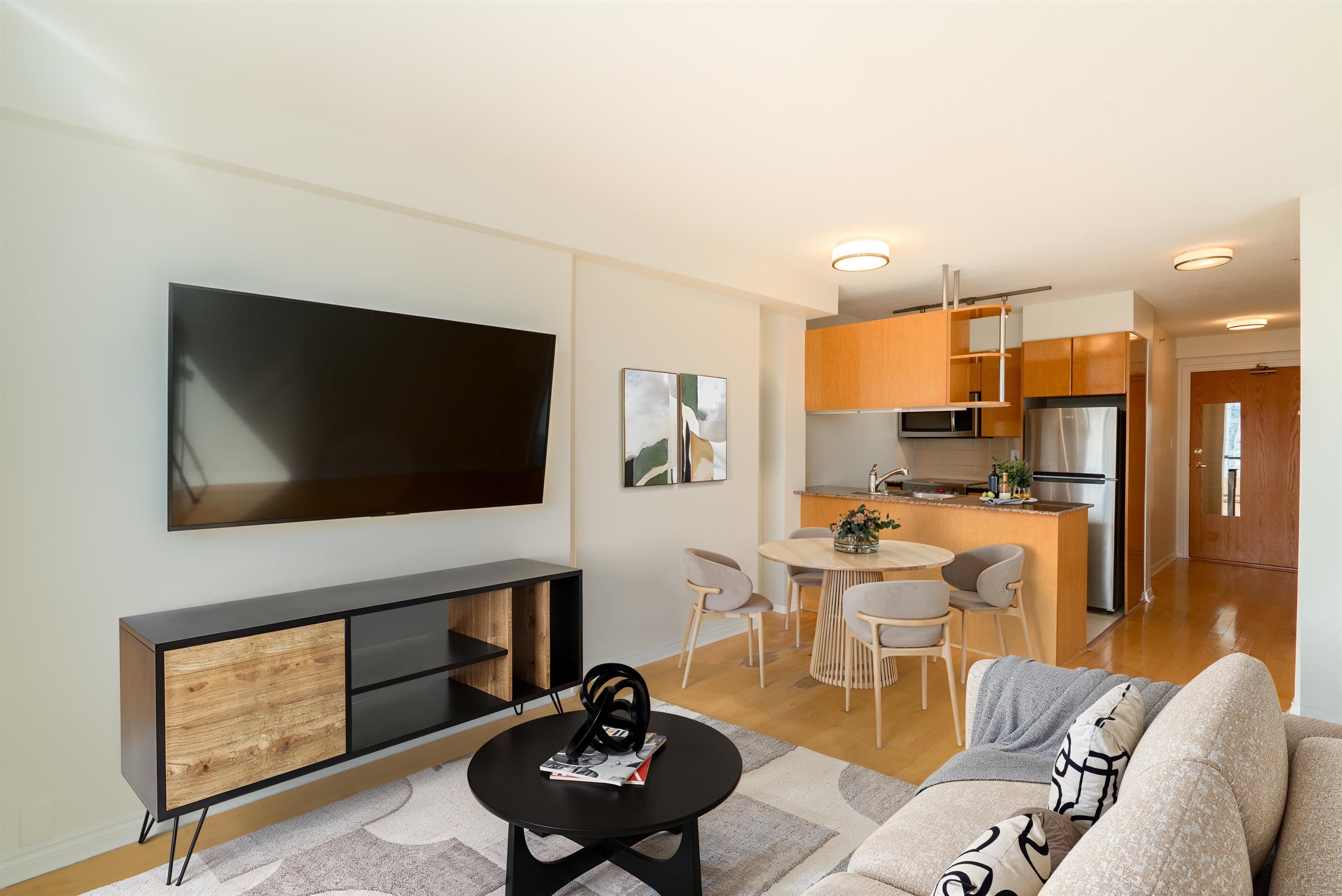 1704 - 1189 Howe Street, Vancouver, V6Z 2X4 — photo 5