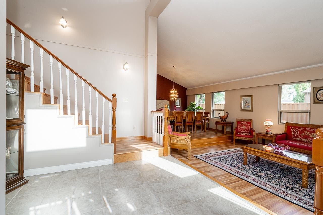 1623 Suffolk Avenue, Port Coquitlam, V3B 1H1 — photo 3