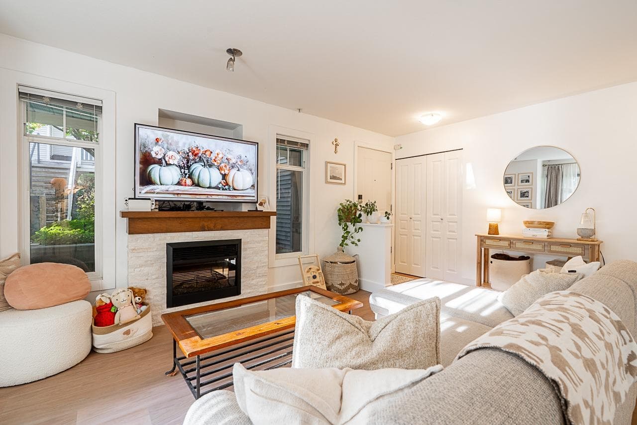3 - 7428 Southwynde Avenue, Burnaby, V3N 0A1 — photo 3