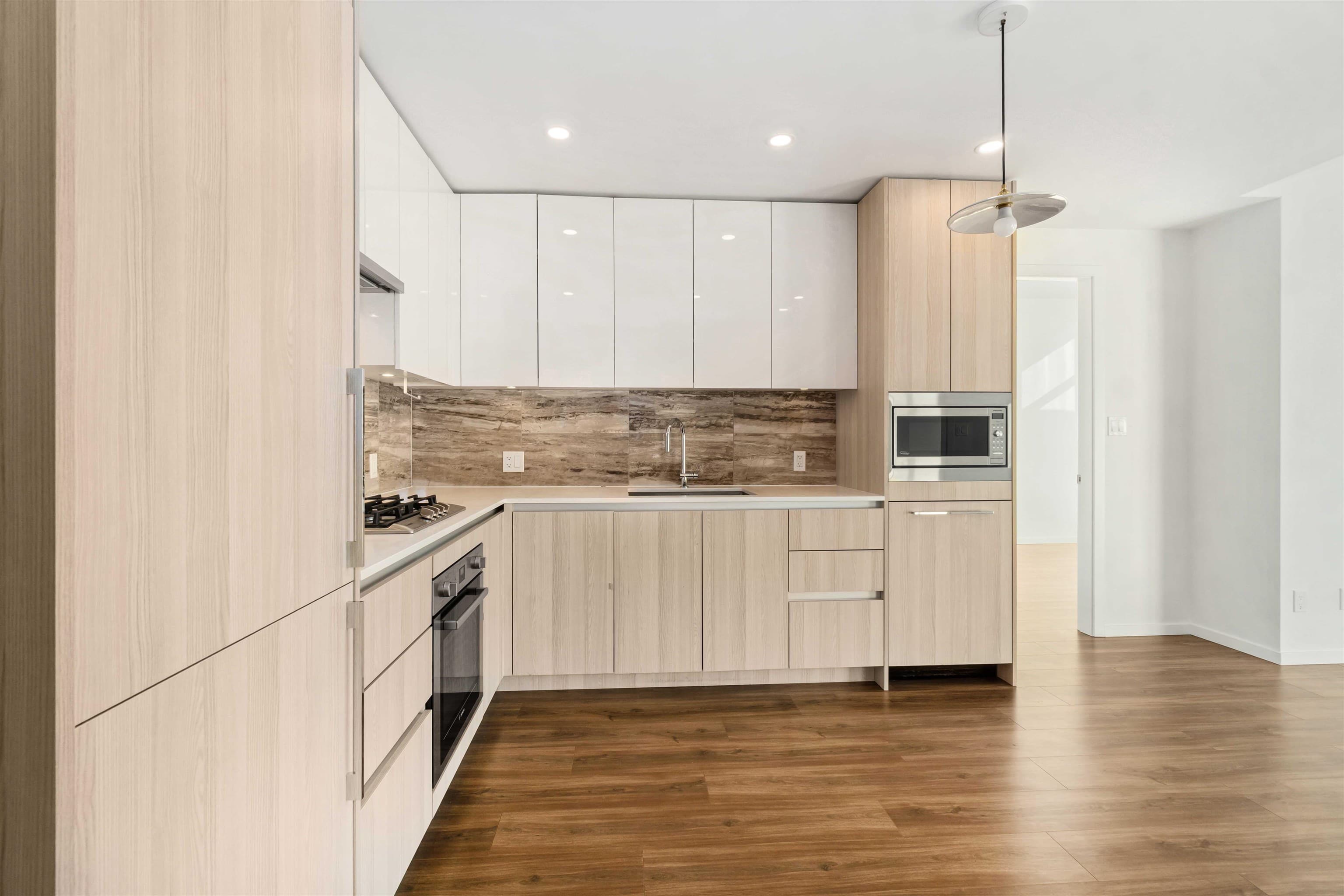 4205 - 1888 Gilmore Avenue, Burnaby, V5C 0L2 — photo 5