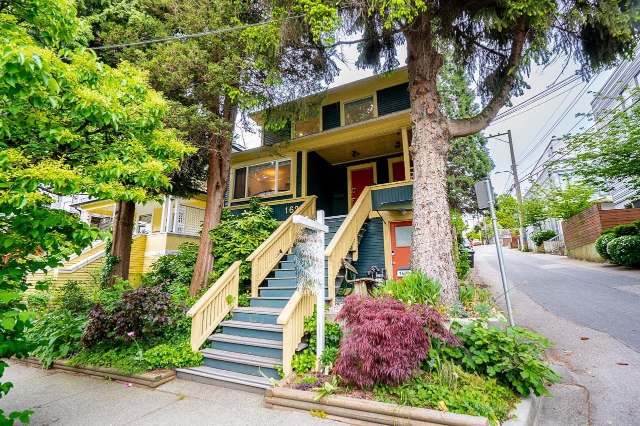 1620 Mclean Drive, Vancouver, V5L 3P3 — photo 2