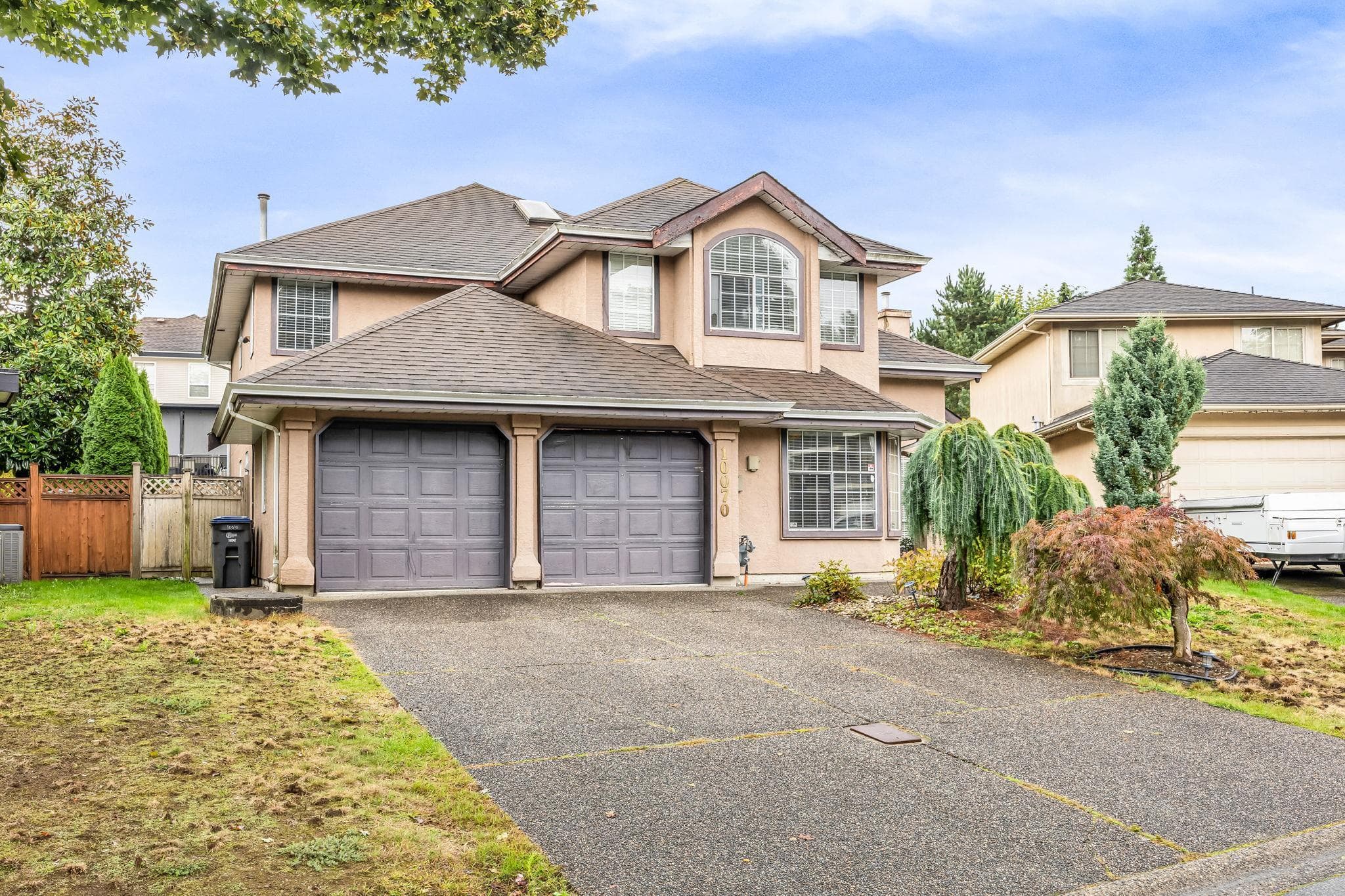10070 171a Street, Surrey, V4N 3L3 — photo 1
