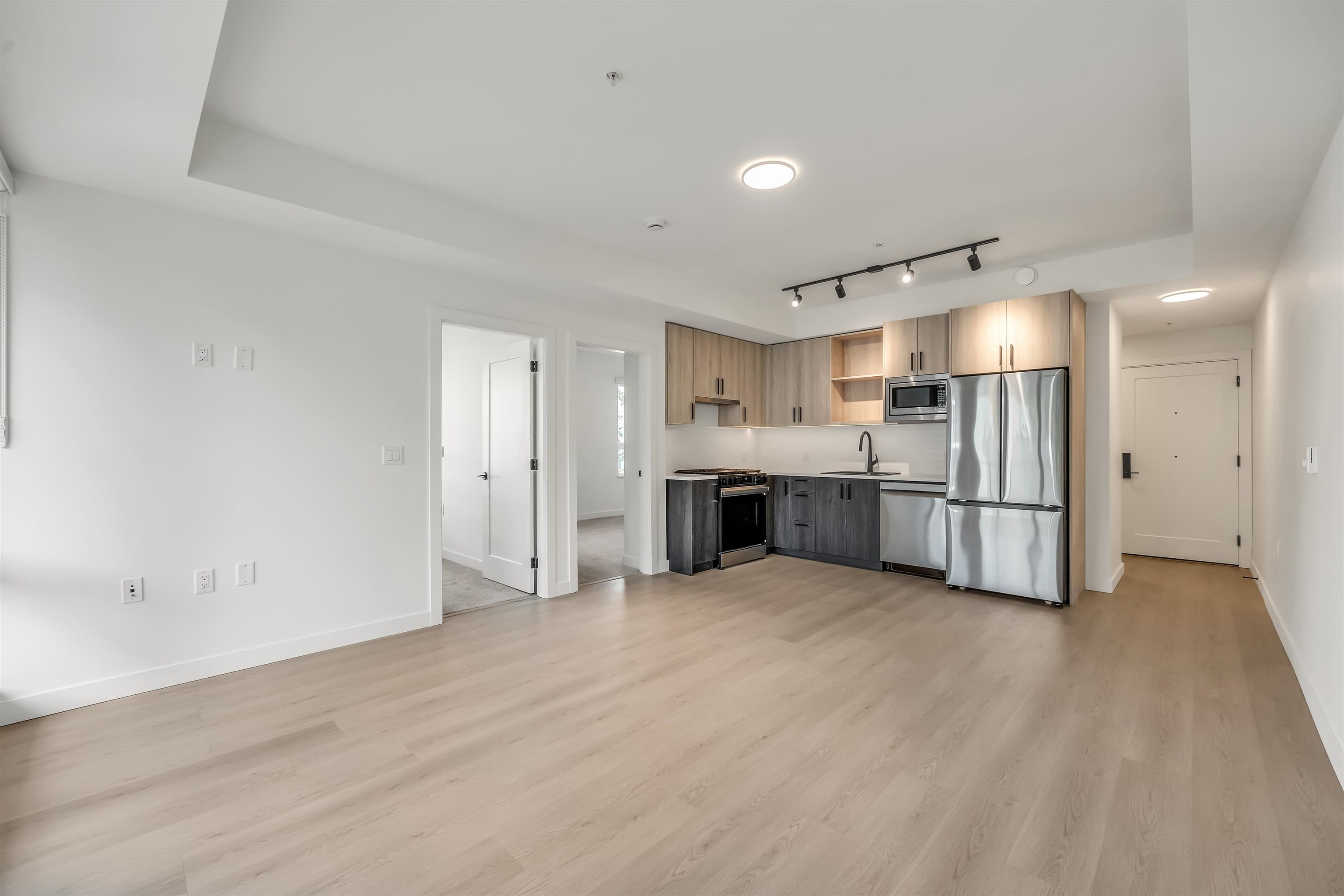 306 - 2002 St George Street, Port Moody, V3H 0N4 — photo 3