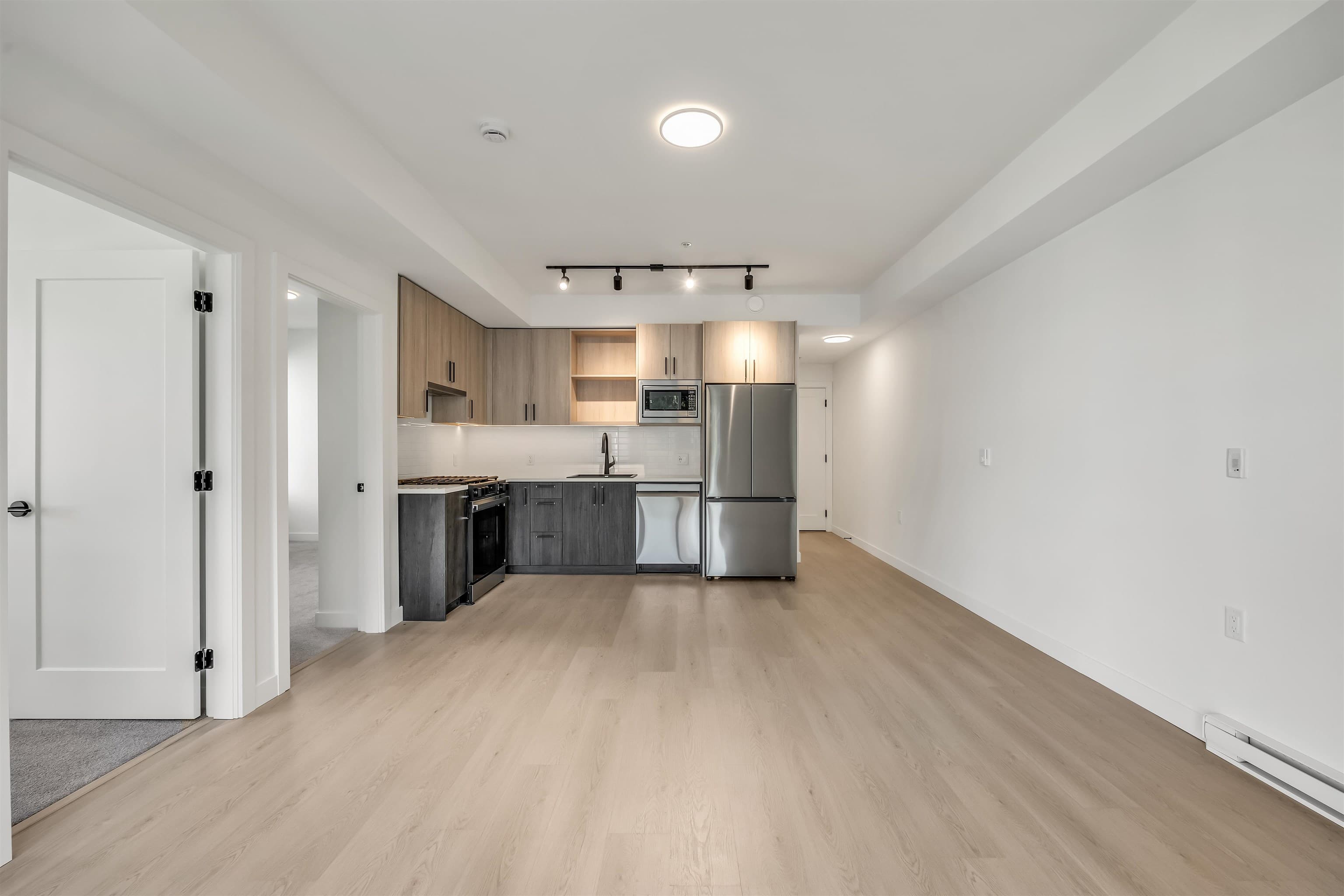 306 - 2002 St George Street, Port Moody, V3H 0N4 — photo 5