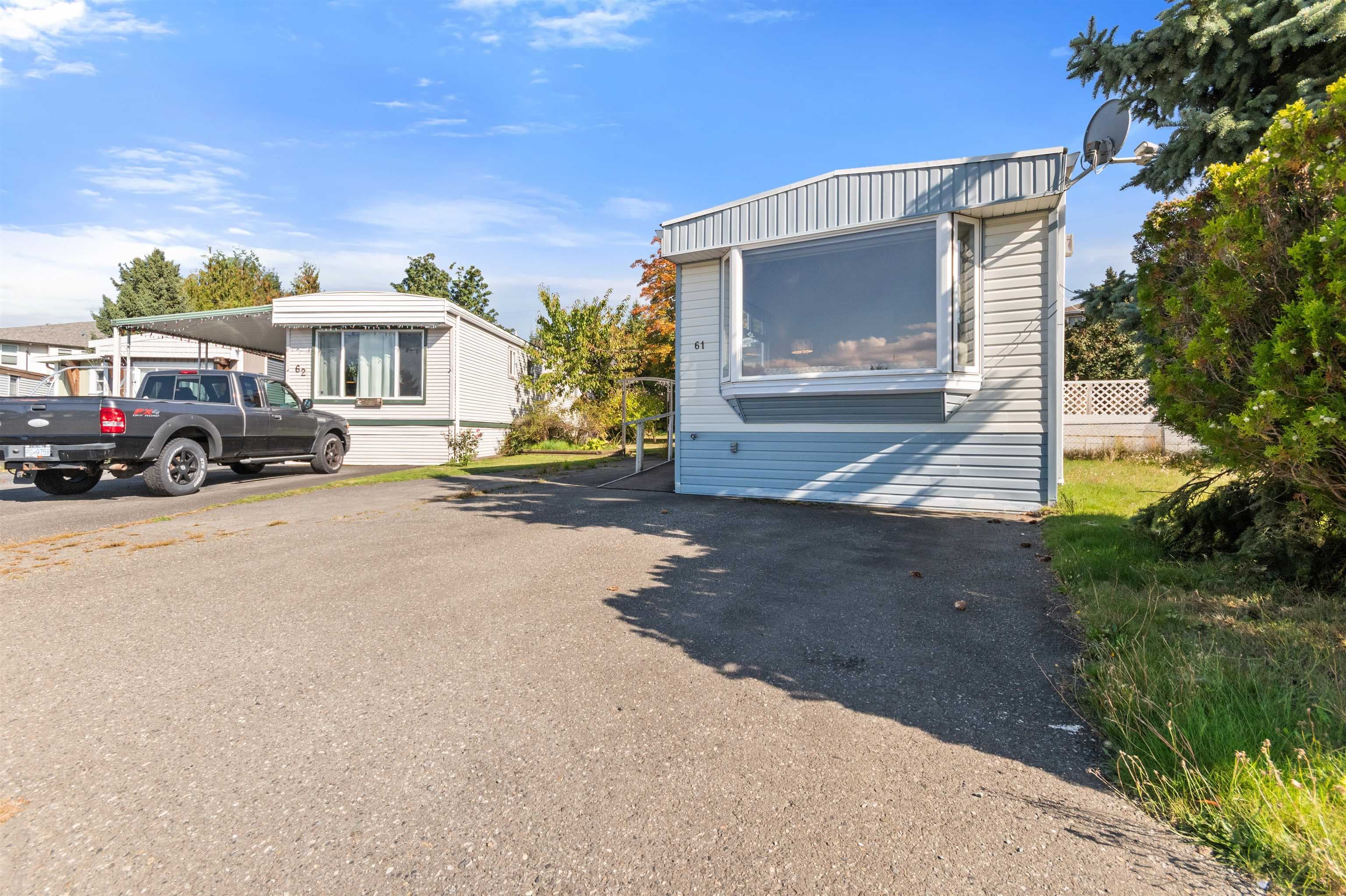 61 - 45640 Watson Road, Chilliwack, V2R 3R1 — photo 2