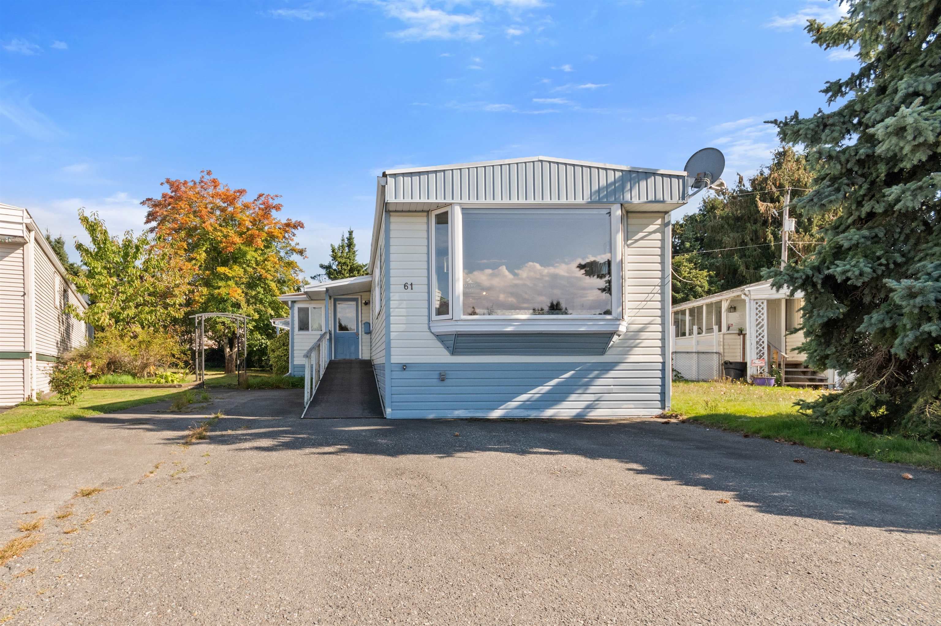 61 - 45640 Watson Road, Chilliwack, V2R 3R1 — photo 3