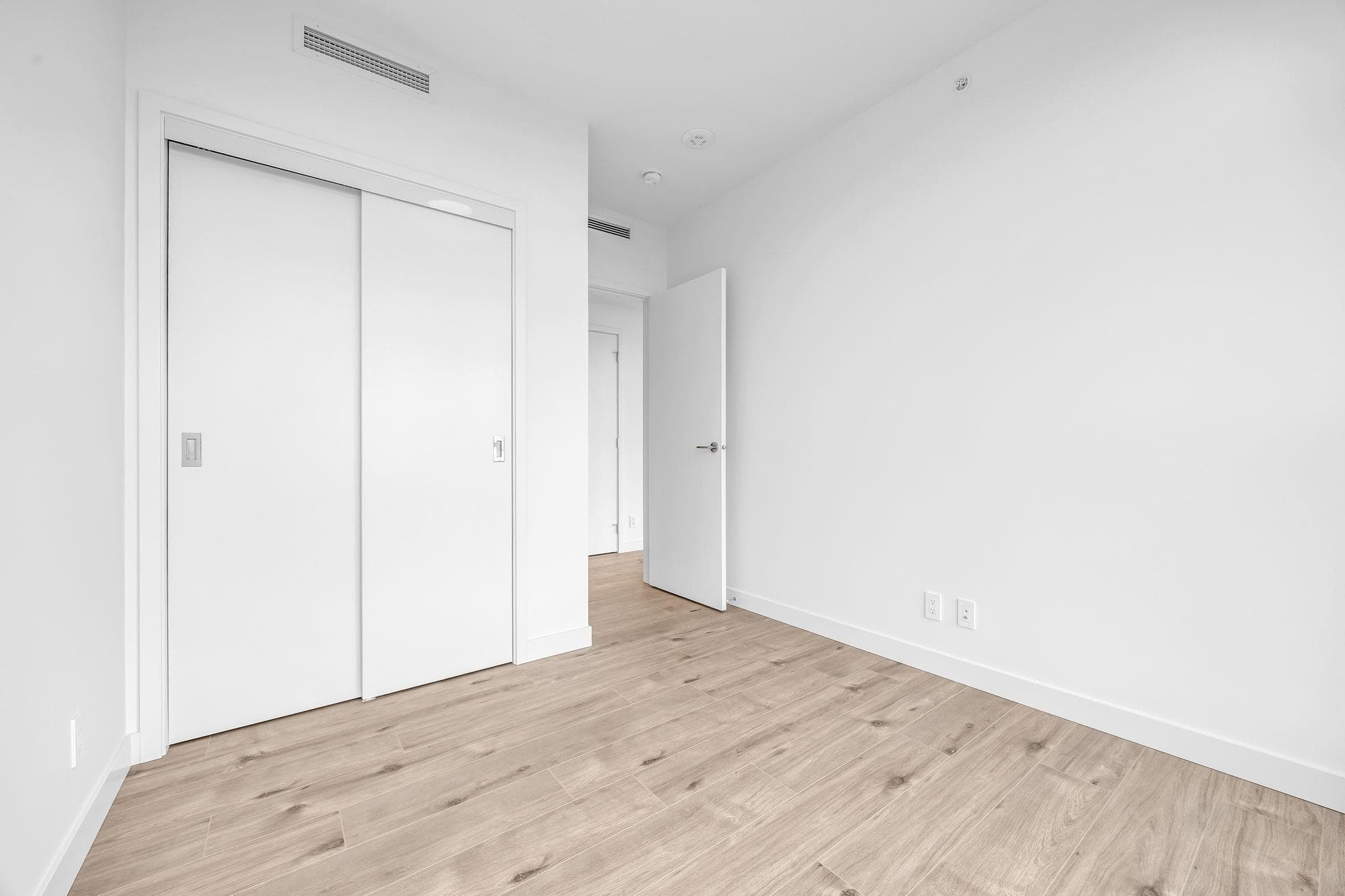 1107 - 720 Farrow Street, Coquitlam, V3J 0P3 — photo 3