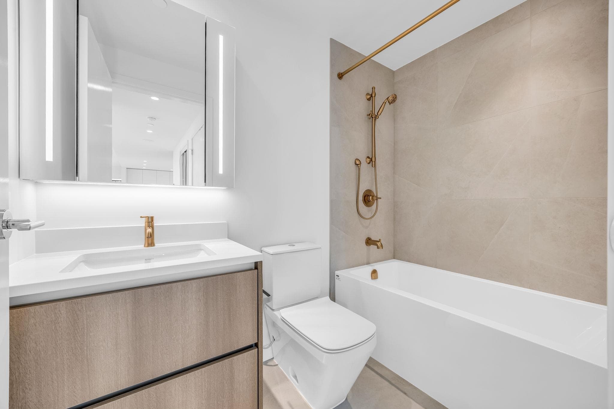 1107 - 720 Farrow Street, Coquitlam, V3J 0P3 — photo 4