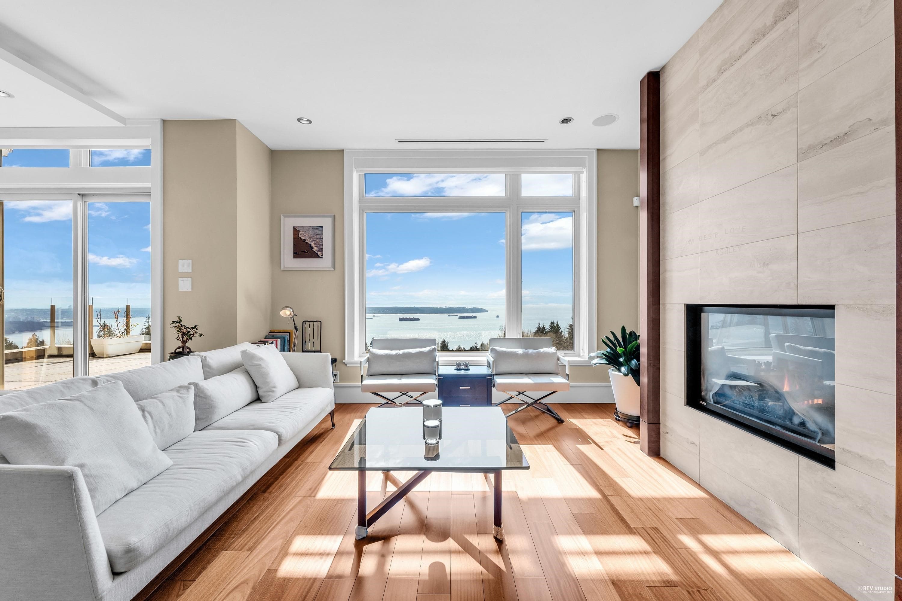 102 - 2575 Garden Court, West Vancouver, V7S 0A2 — photo 3