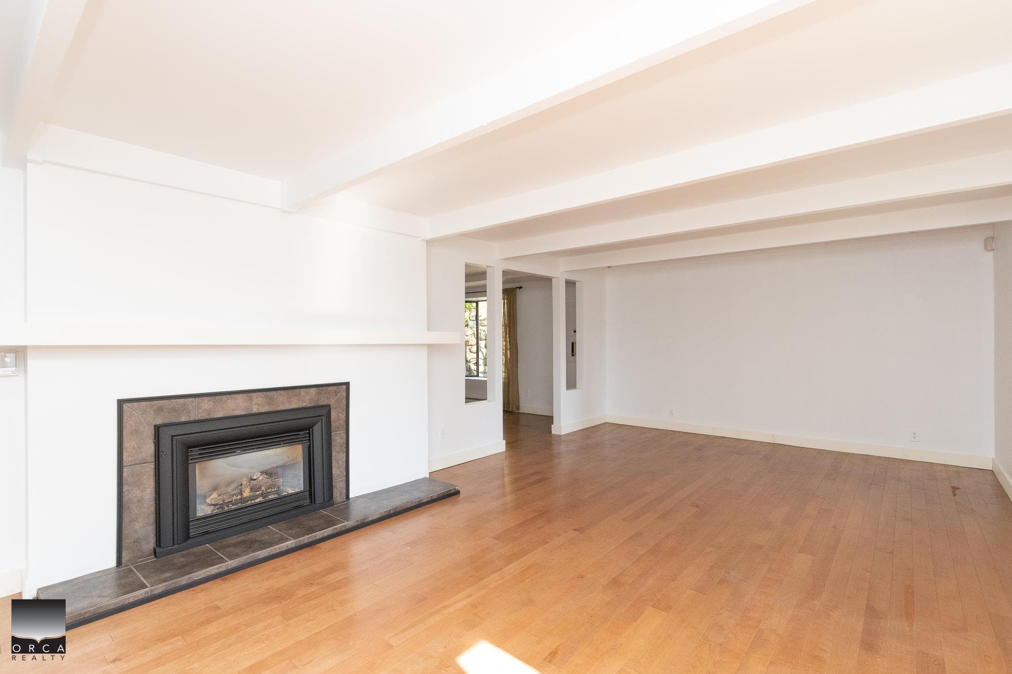 4524 Marineview Crescent, North Vancouver, V7R 3P2 — photo 3