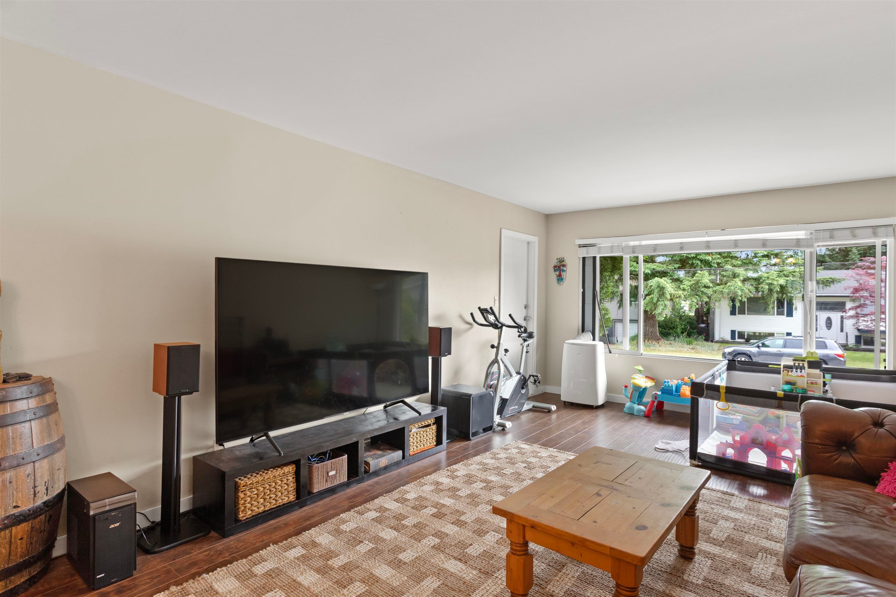 3423 Edinburgh Street, Port Coquitlam, V3B 4K4 — photo 5