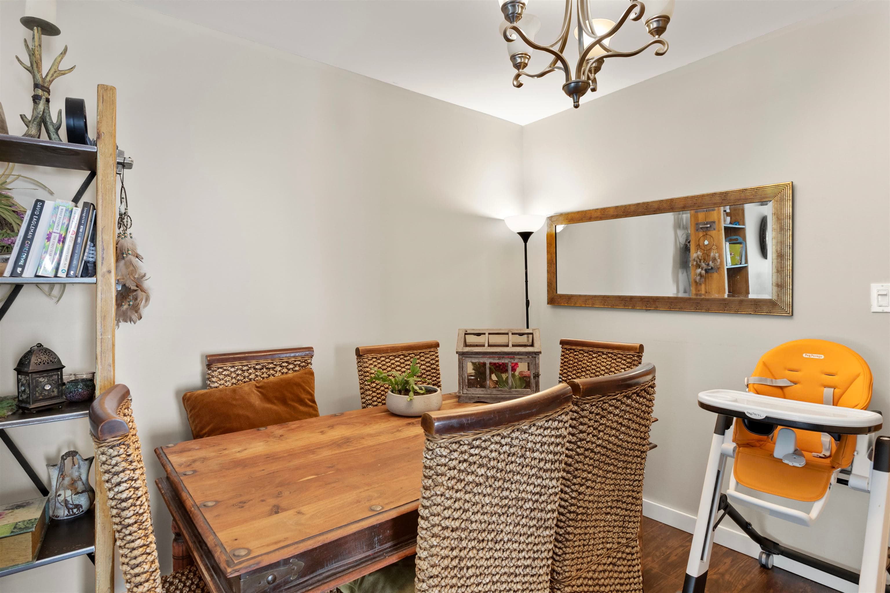 3421 Edinburgh Street, Port Coquitlam, V3B 4K4 — photo 3