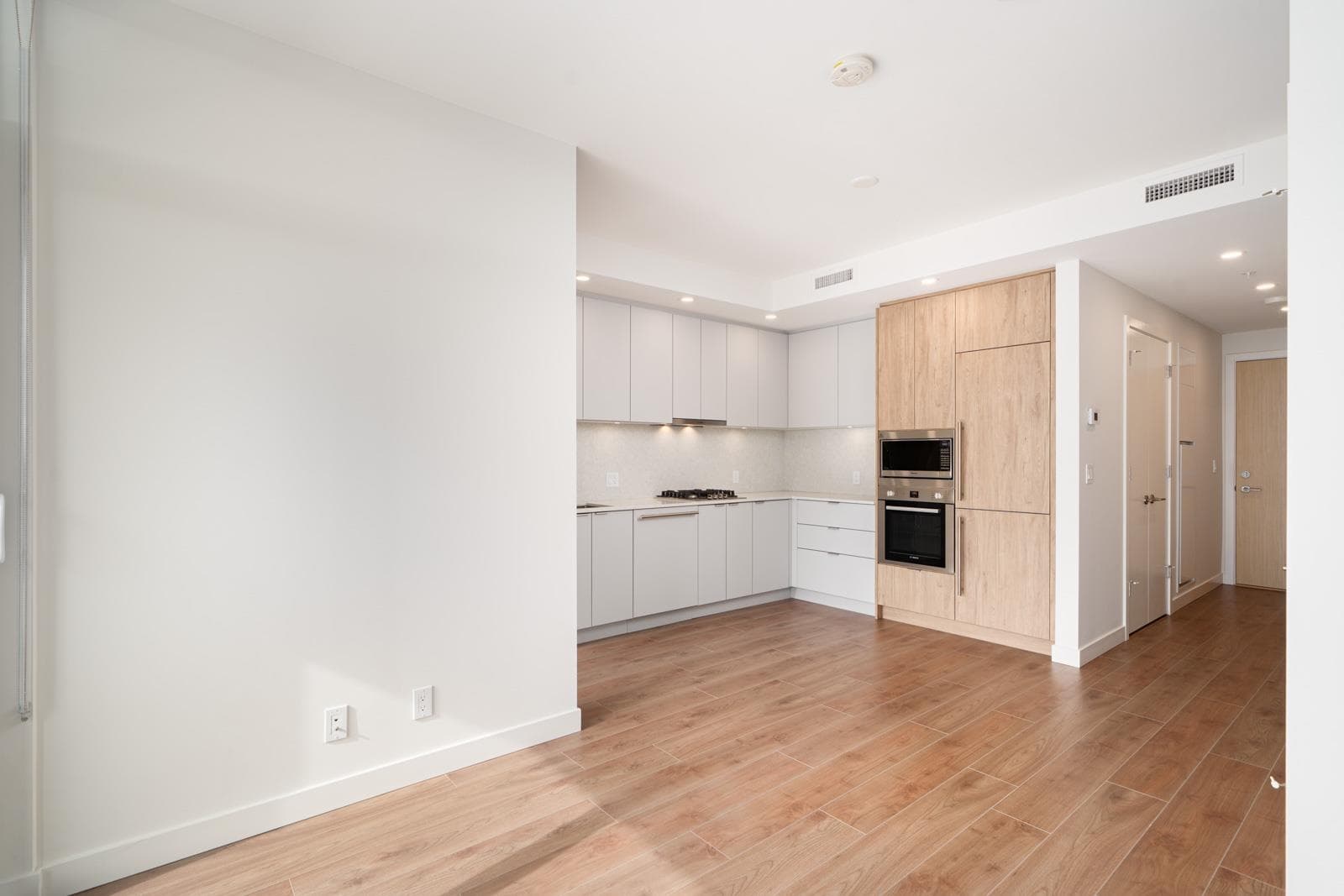 1903 - 537 Cottonwood Avenue, Coquitlam, V3J 0S4 — photo 3