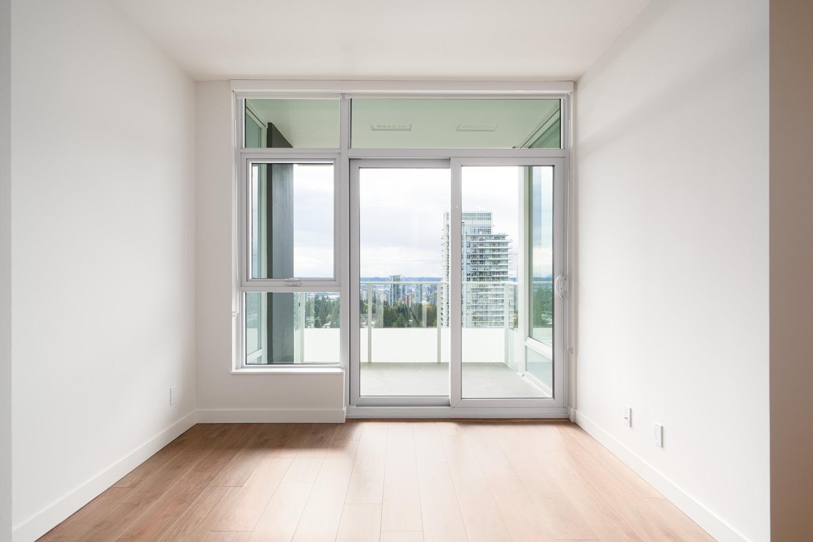 1903 - 537 Cottonwood Avenue, Coquitlam, V3J 0S4 — photo 5